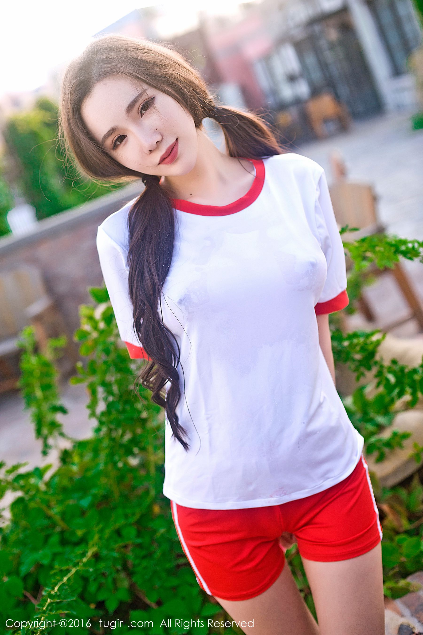 萌琪琪Irene《如同妖孽般的美女》 秀人网 No.669插图1