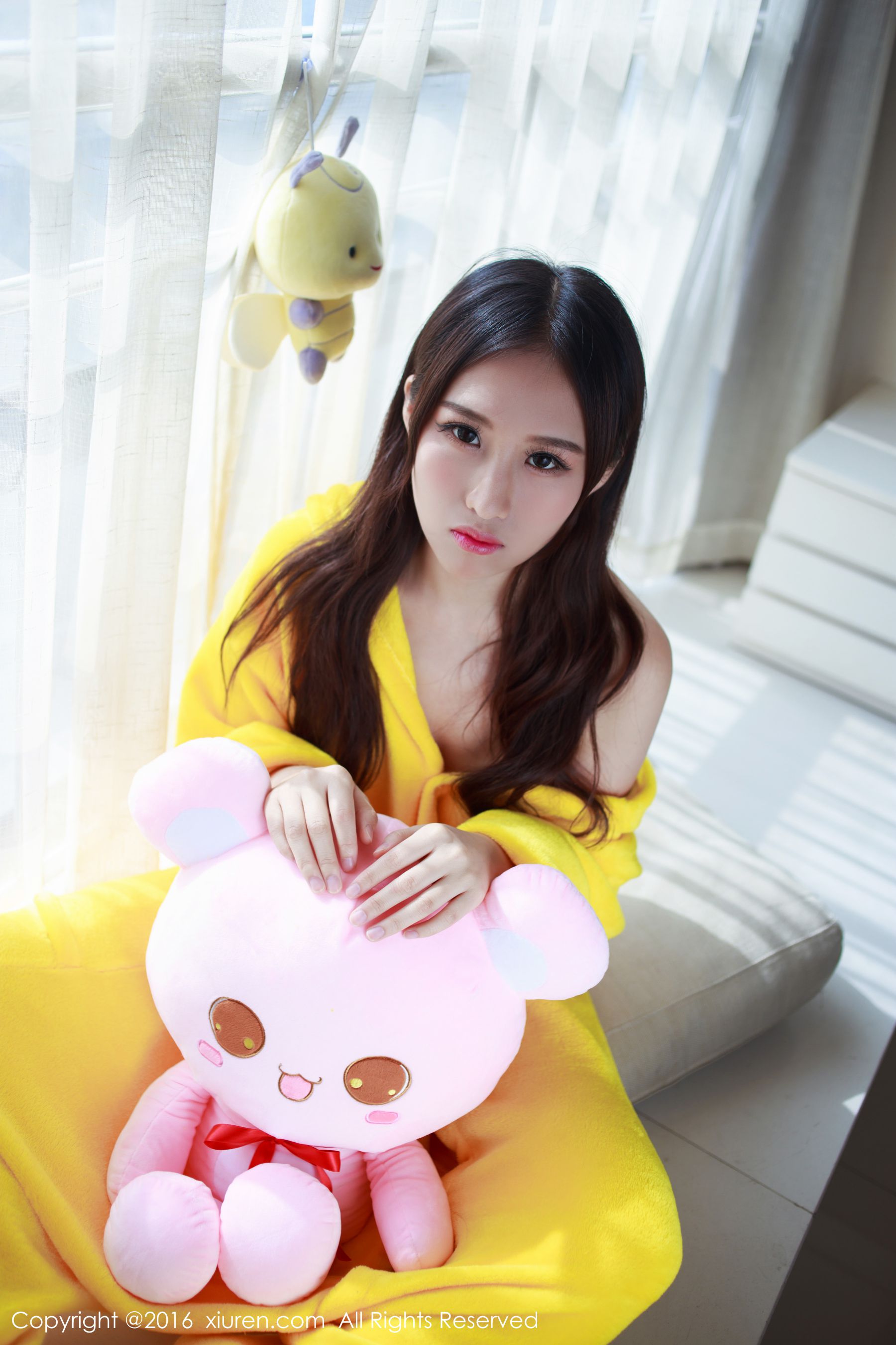 月音瞳《皮卡丘和学生制服》 秀人网 No.646插图6