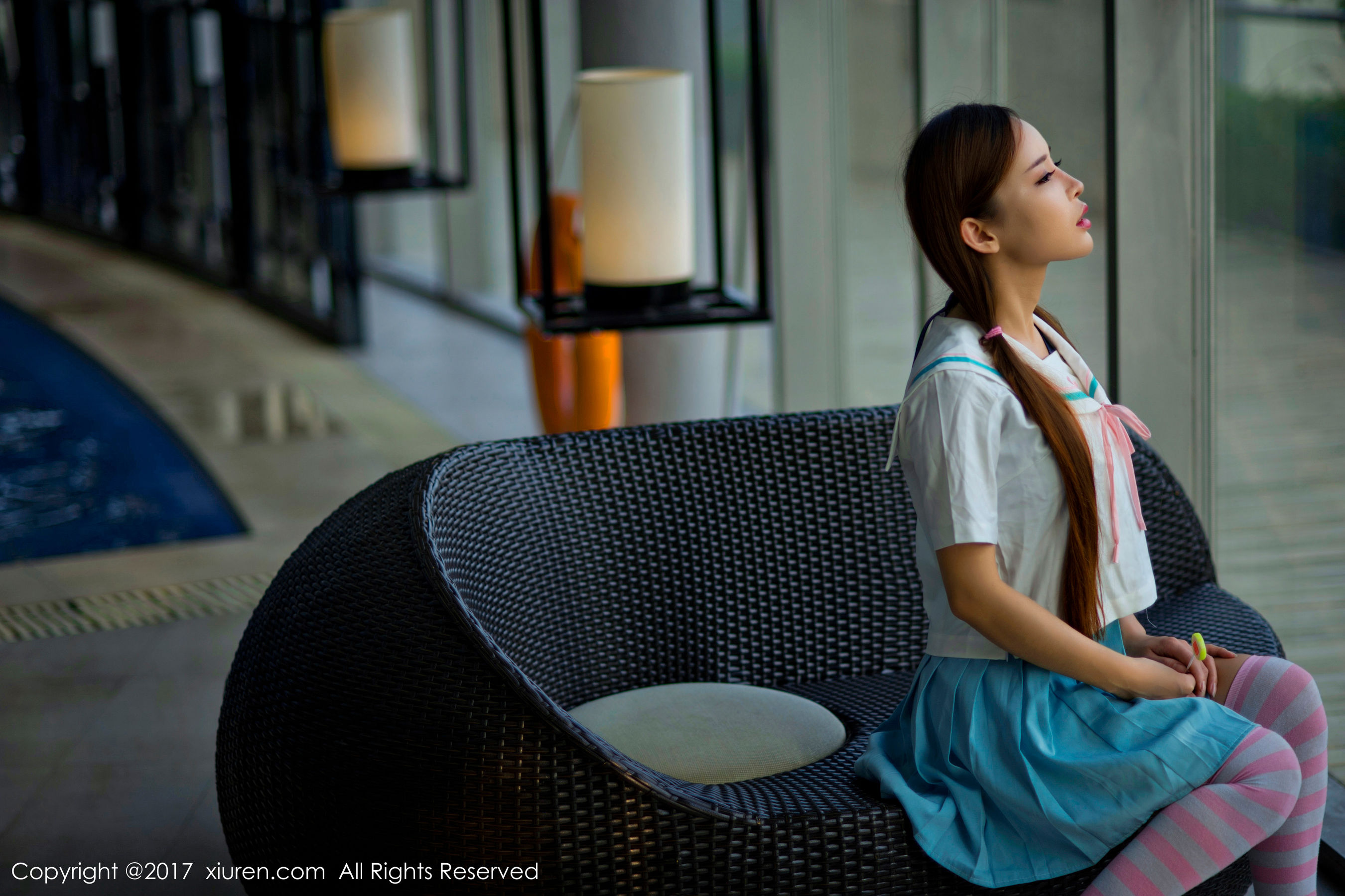 艾小青《人体泡沫浴+日系学生服泳池棒棒糖》 秀人 NO.866插图7