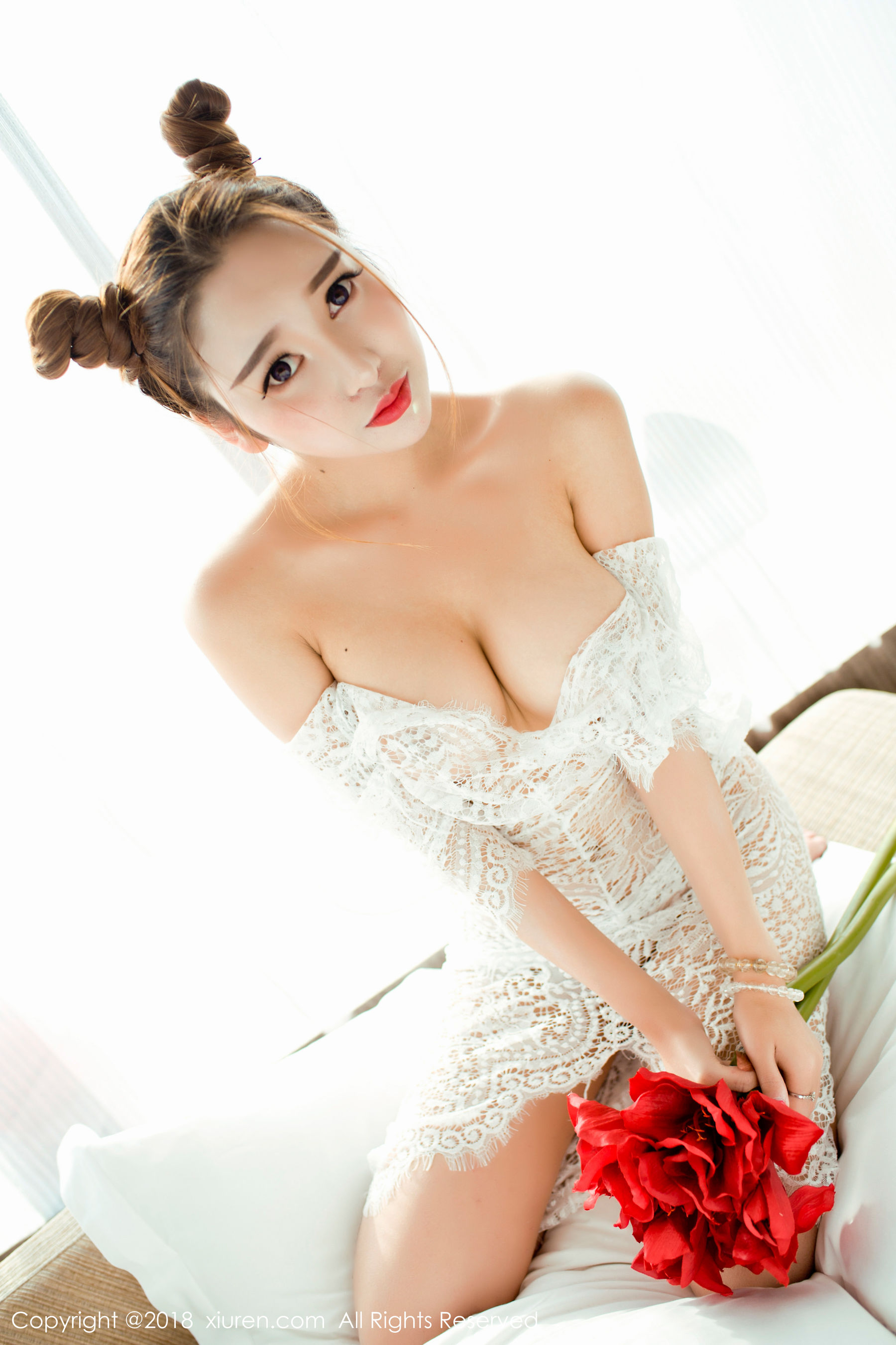 李梓熙《性感E罩杯巨乳美女》 秀人网XIUREN No.985插图6