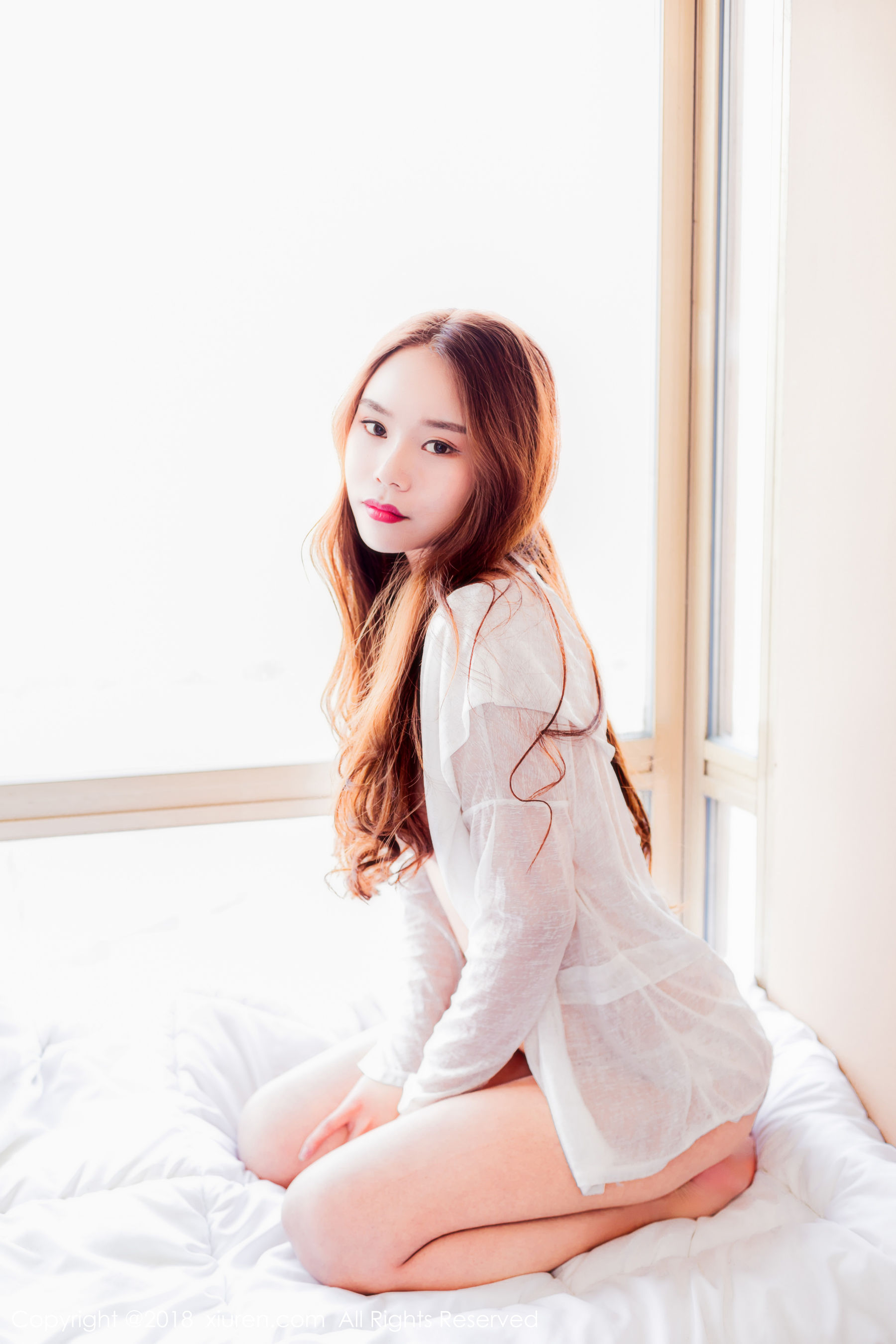 模特小曼miki《童颜巨乳甜美型妹子》 秀人网XIUREN No.972插图1