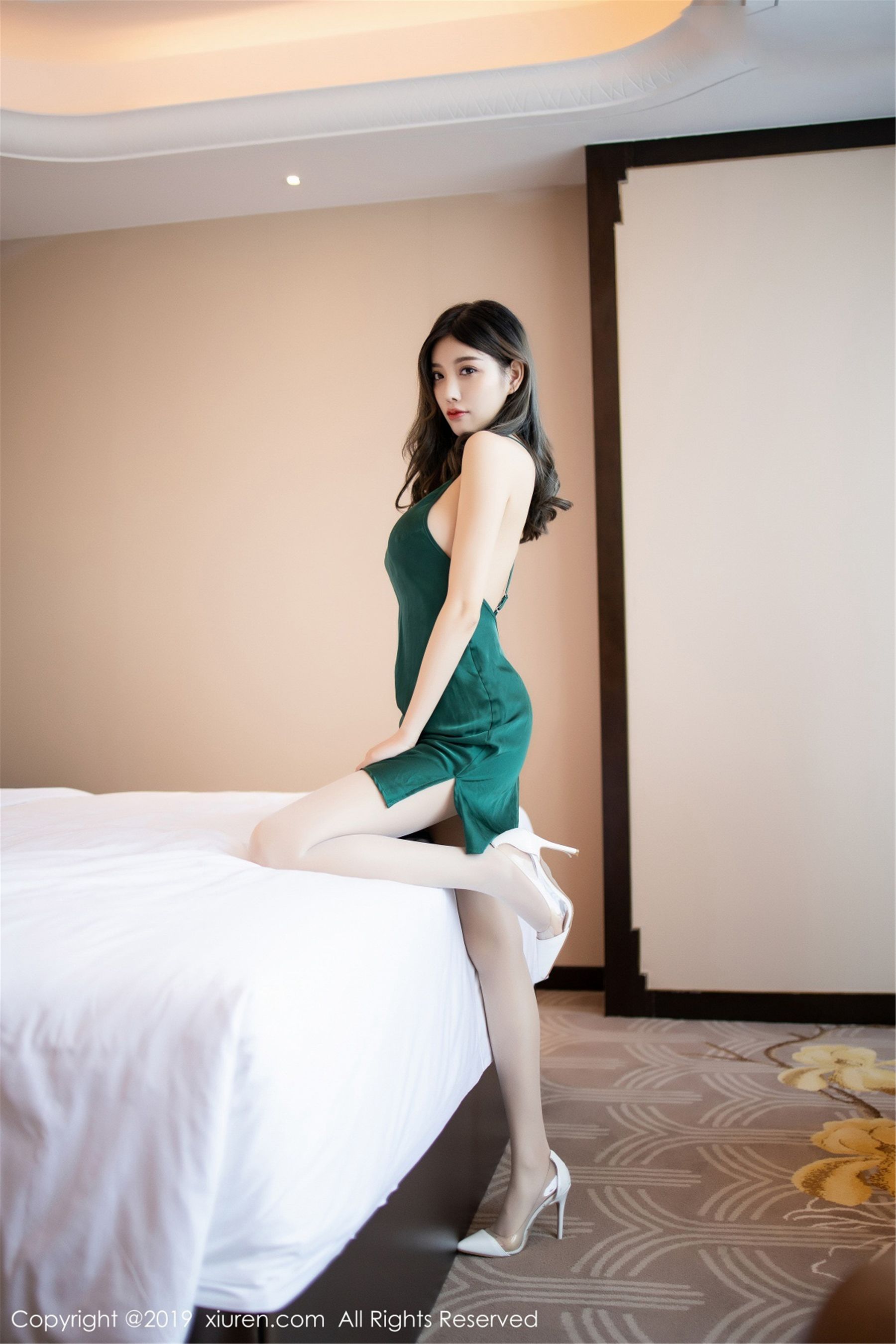 XiuRen 秀人网 No.1567 杨晨晨sugar插图