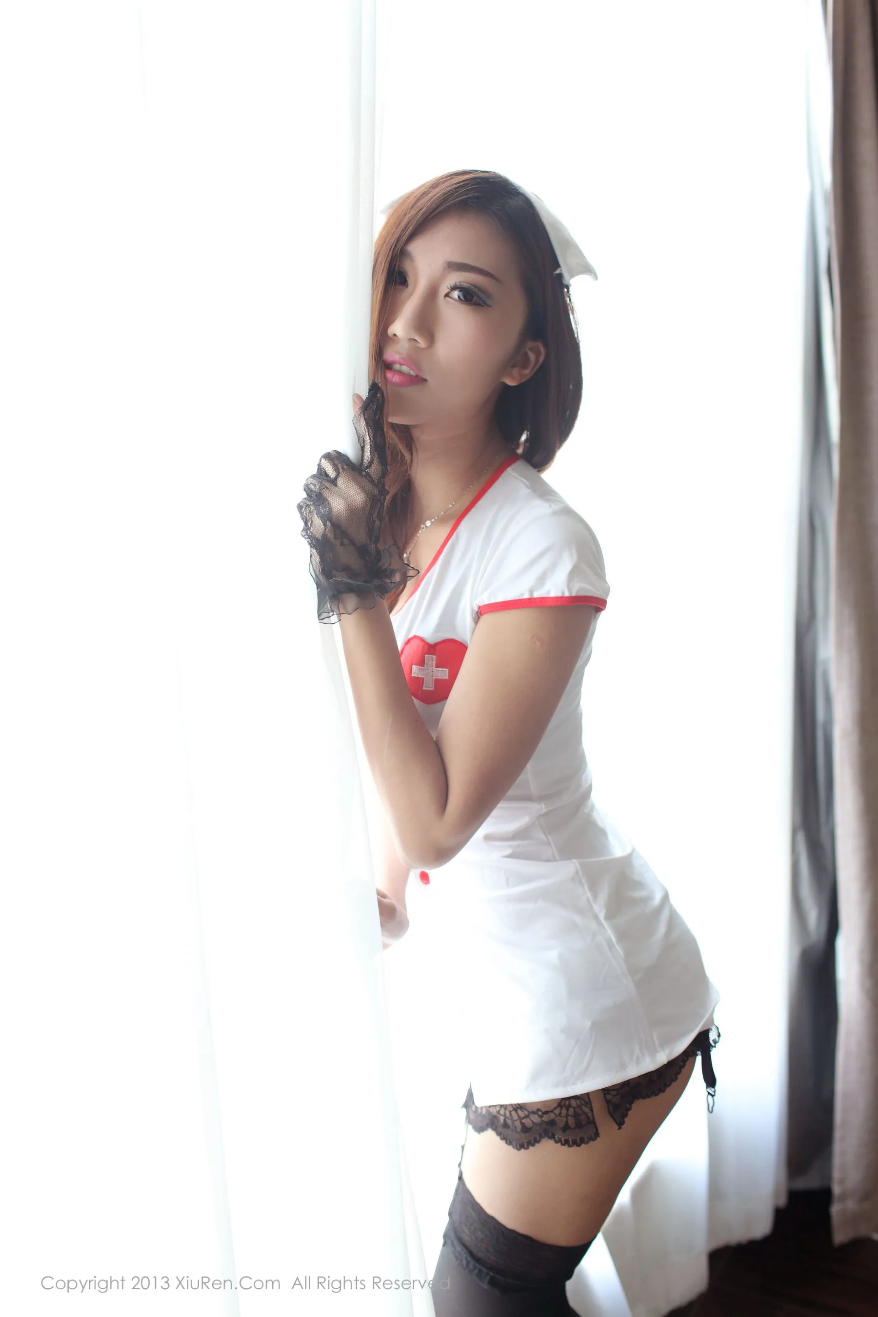 霸气欣欣爷《霸气女人上演霸气黑丝女护士》 秀人网 No.040插图7