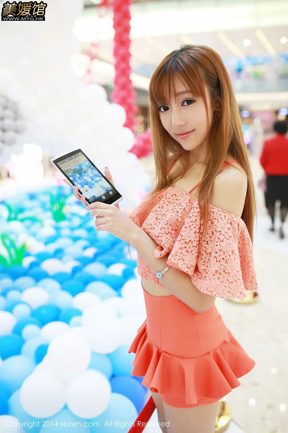 王馨瑤Yanni《驰为数码宣传片》 秀人网 No.135插图6