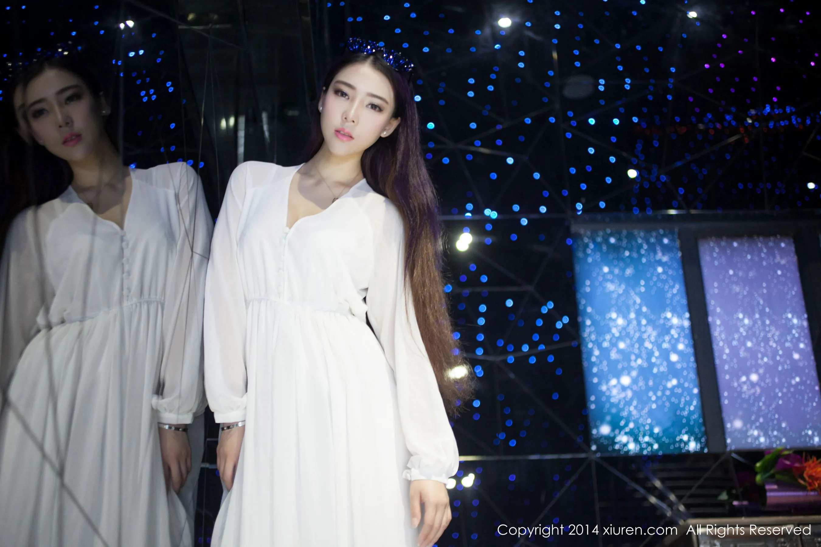 夢娜Vanessa《款款而来的特级女神》 秀人网 No.131插图4