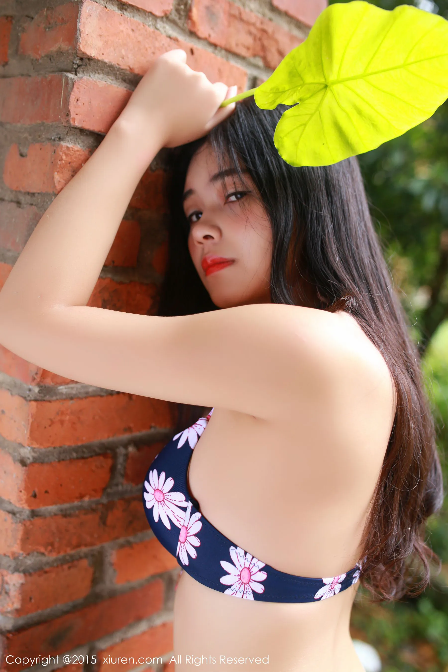 新人模特果味包子清新外拍 秀人网 No.368插图6