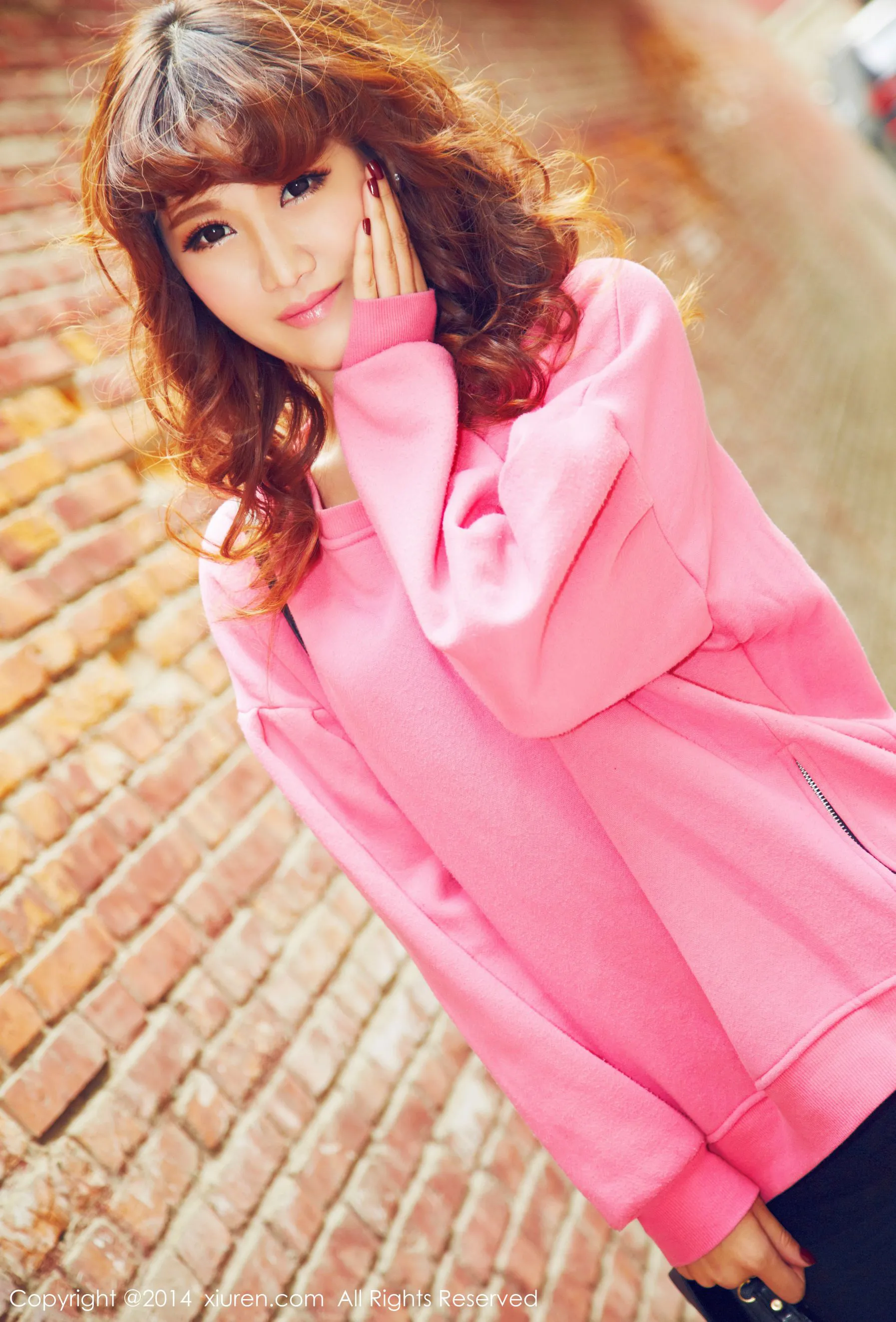 木子nana《私房内衣合辑》 秀人网 No.228插图1