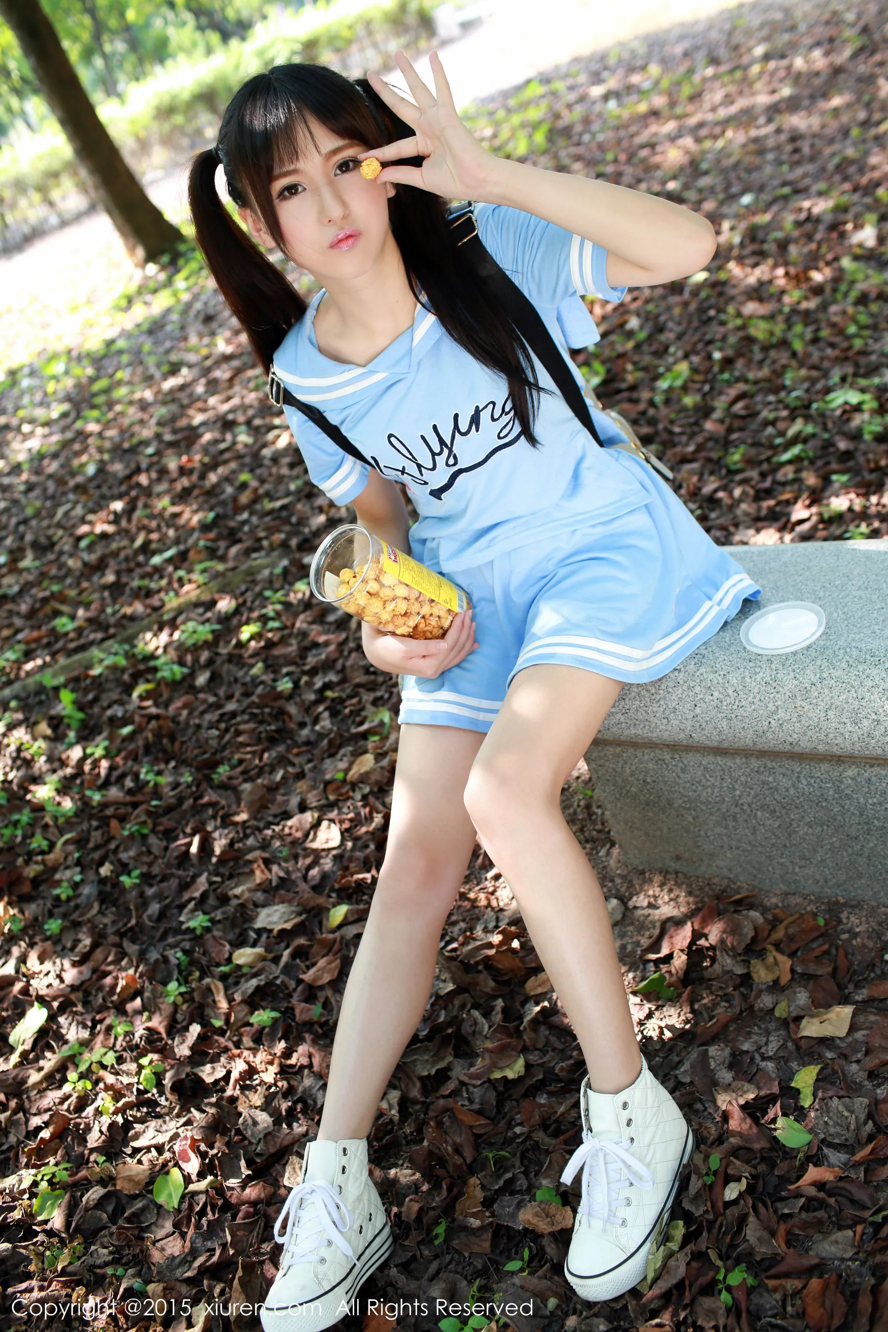 唐雨辰TYC《广州大学城野外》 秀人网 No.387插图4