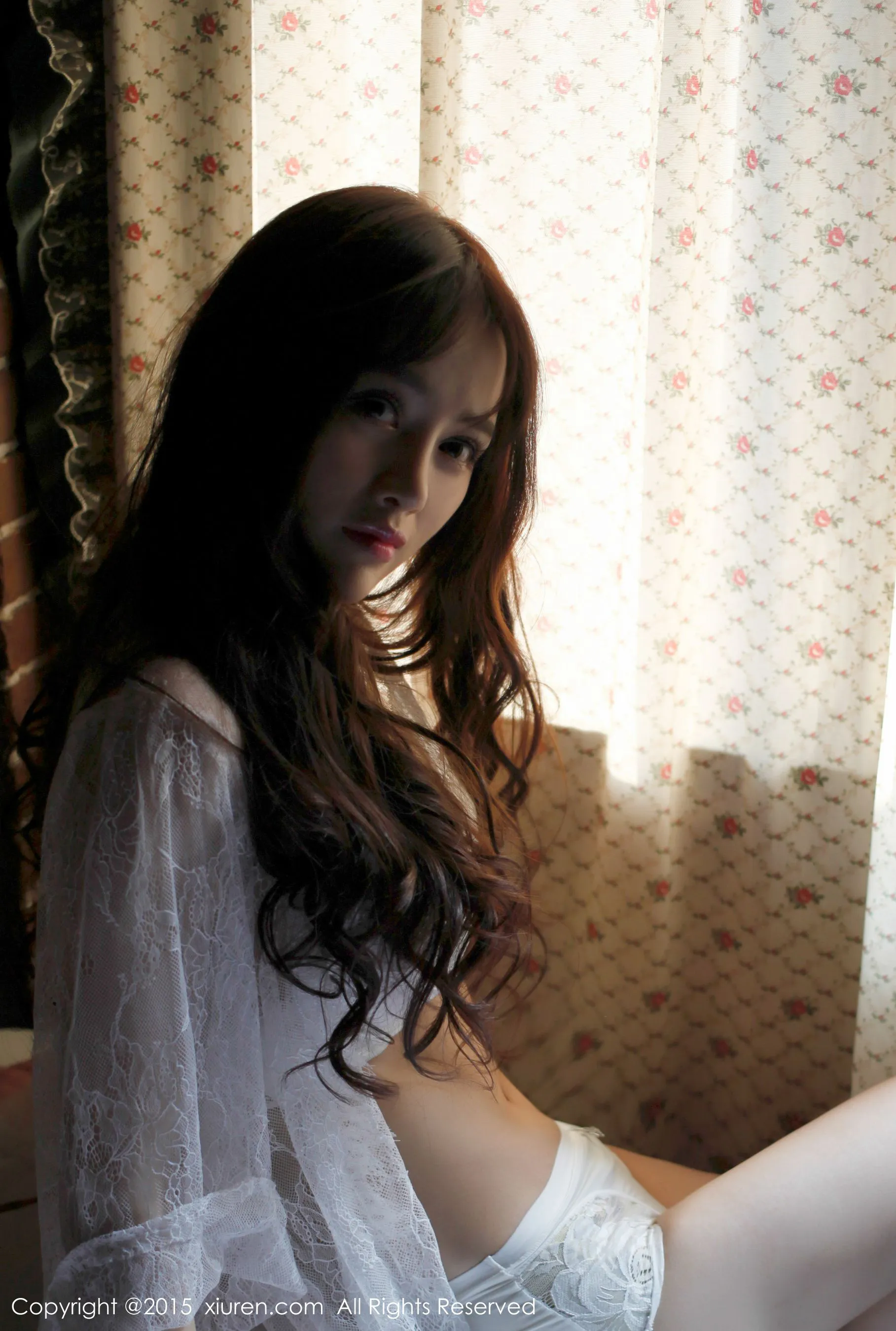 高溜MilkCat《蕾丝内衣+浴室比基尼系列》 秀人网 No.294插图