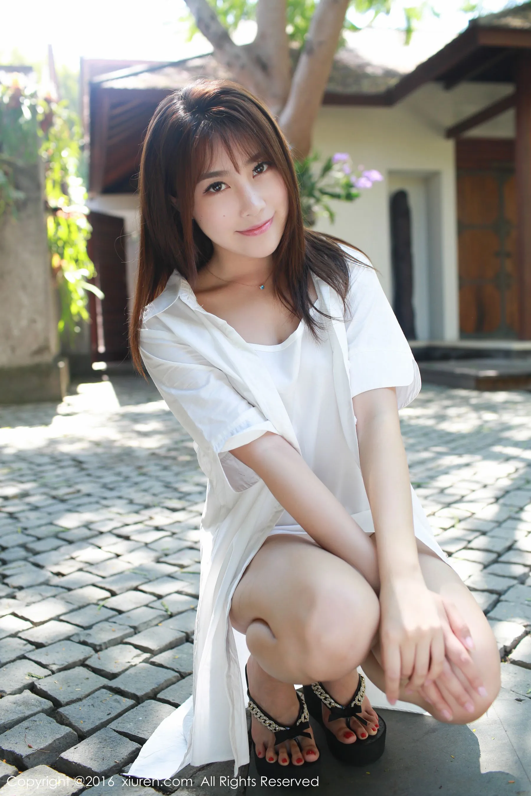 许诺Sabrina《巴厘岛旅拍》极品小清新外拍 秀人网 No.562插图3