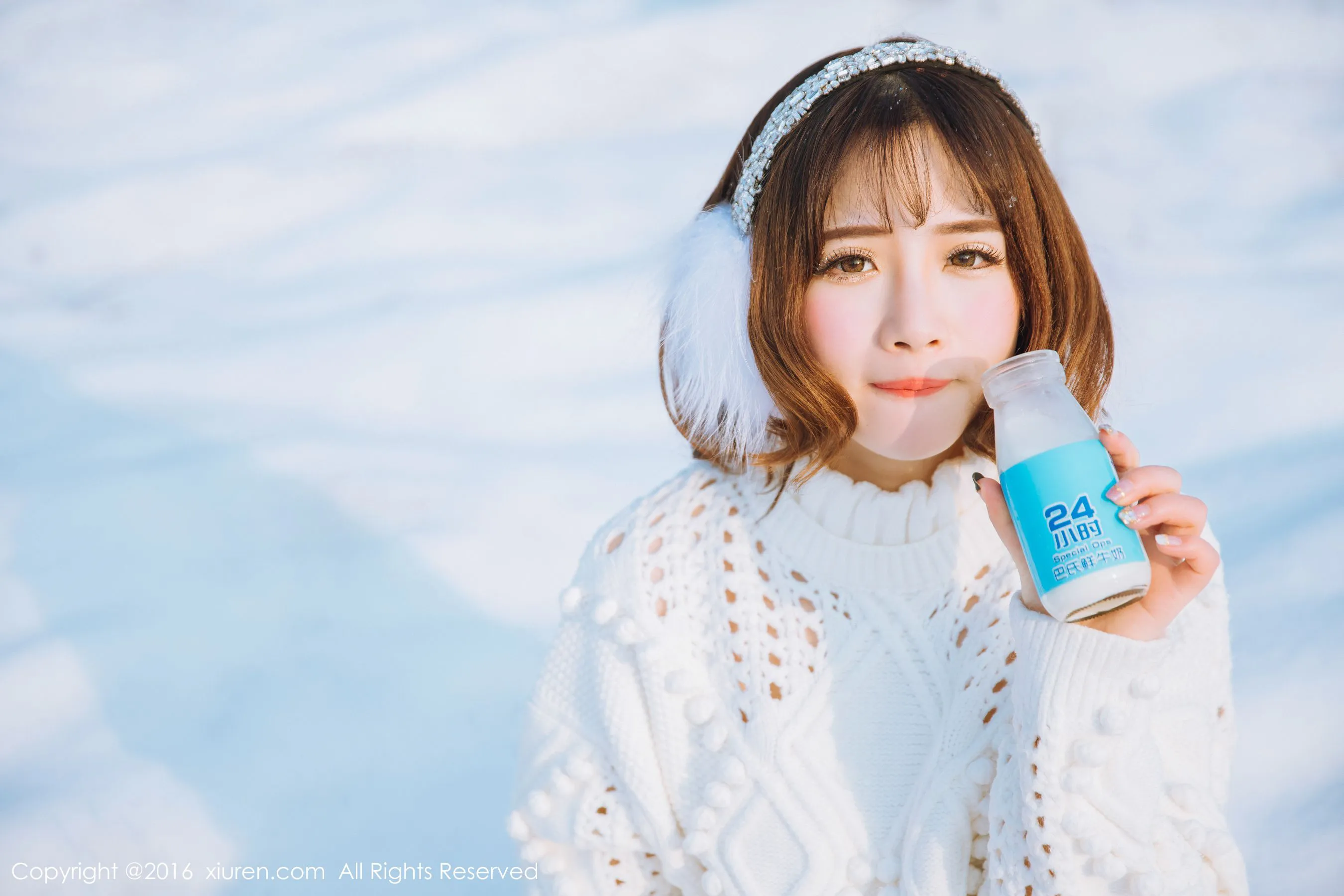 徐cake《新春雪景套图》 秀人网 No.484插图7