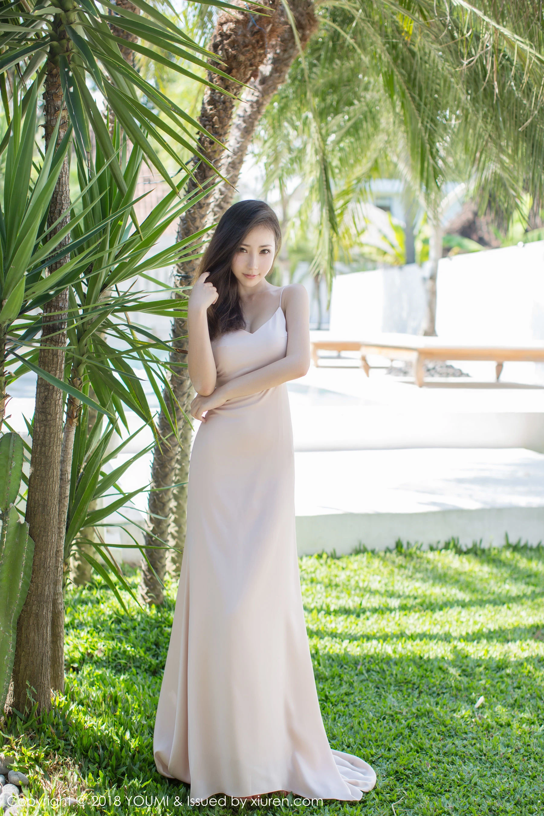 Yumi-尤美《优雅长裙+比基尼》 尤蜜荟YouMi Vol.156插图3