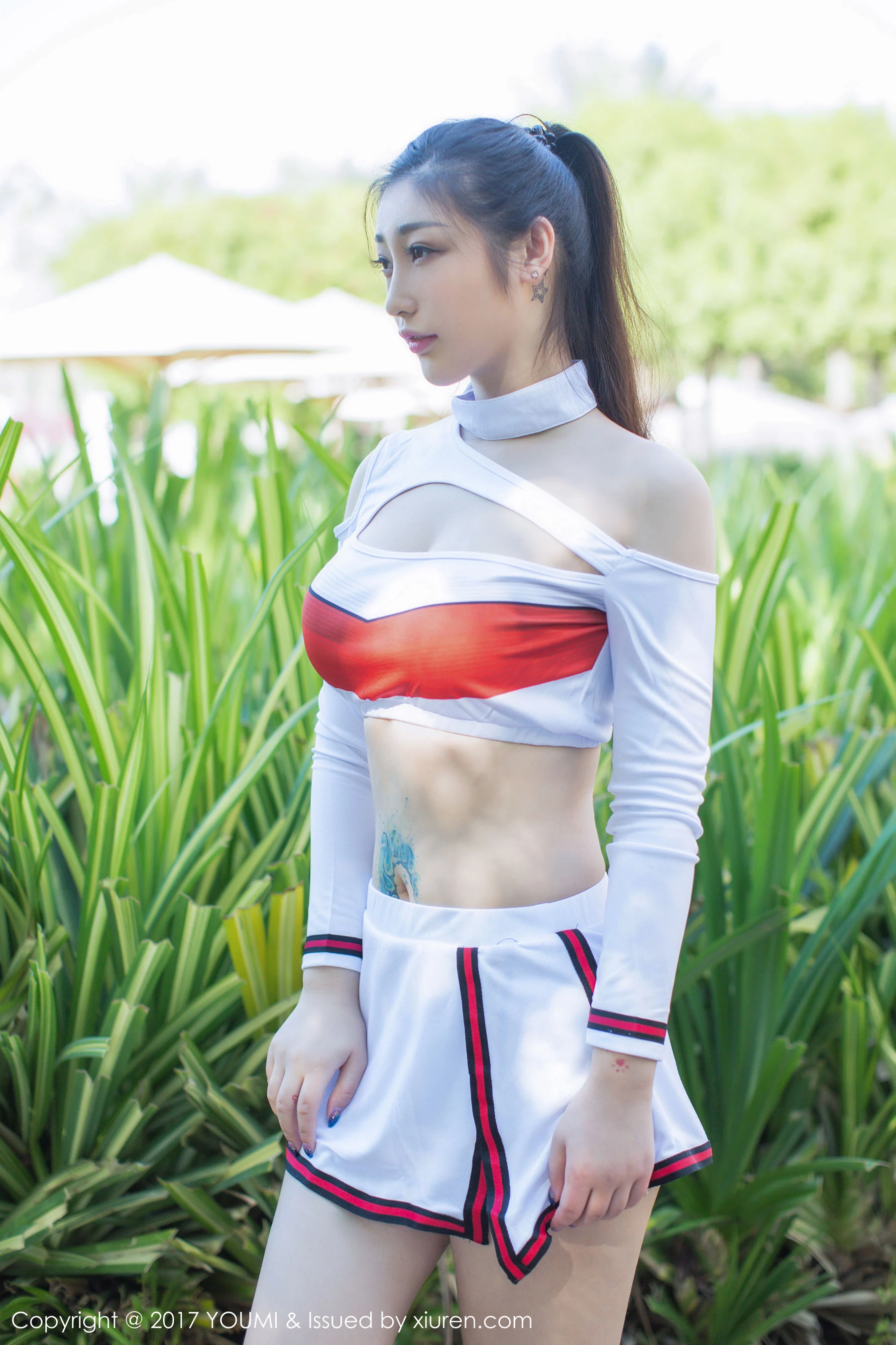 妲己_Toxic《制服+真空金属链》 尤蜜荟 VOL.090|图集秀