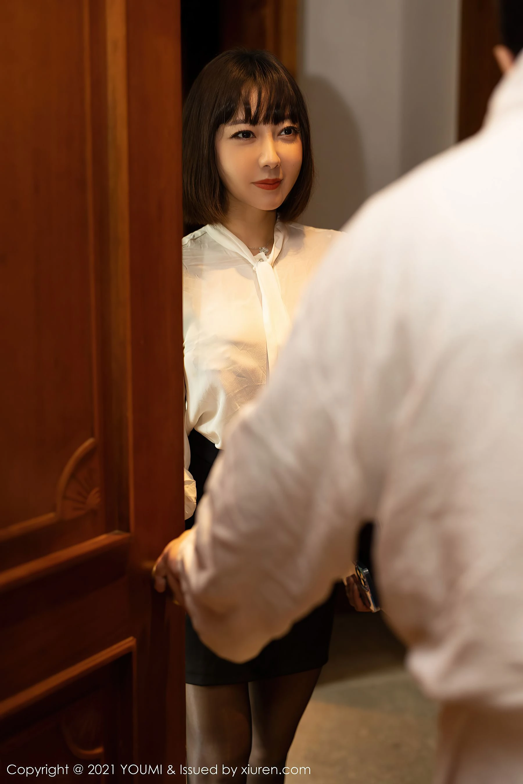 尤蜜荟YouMi Vol.662 果儿Victoria插图2