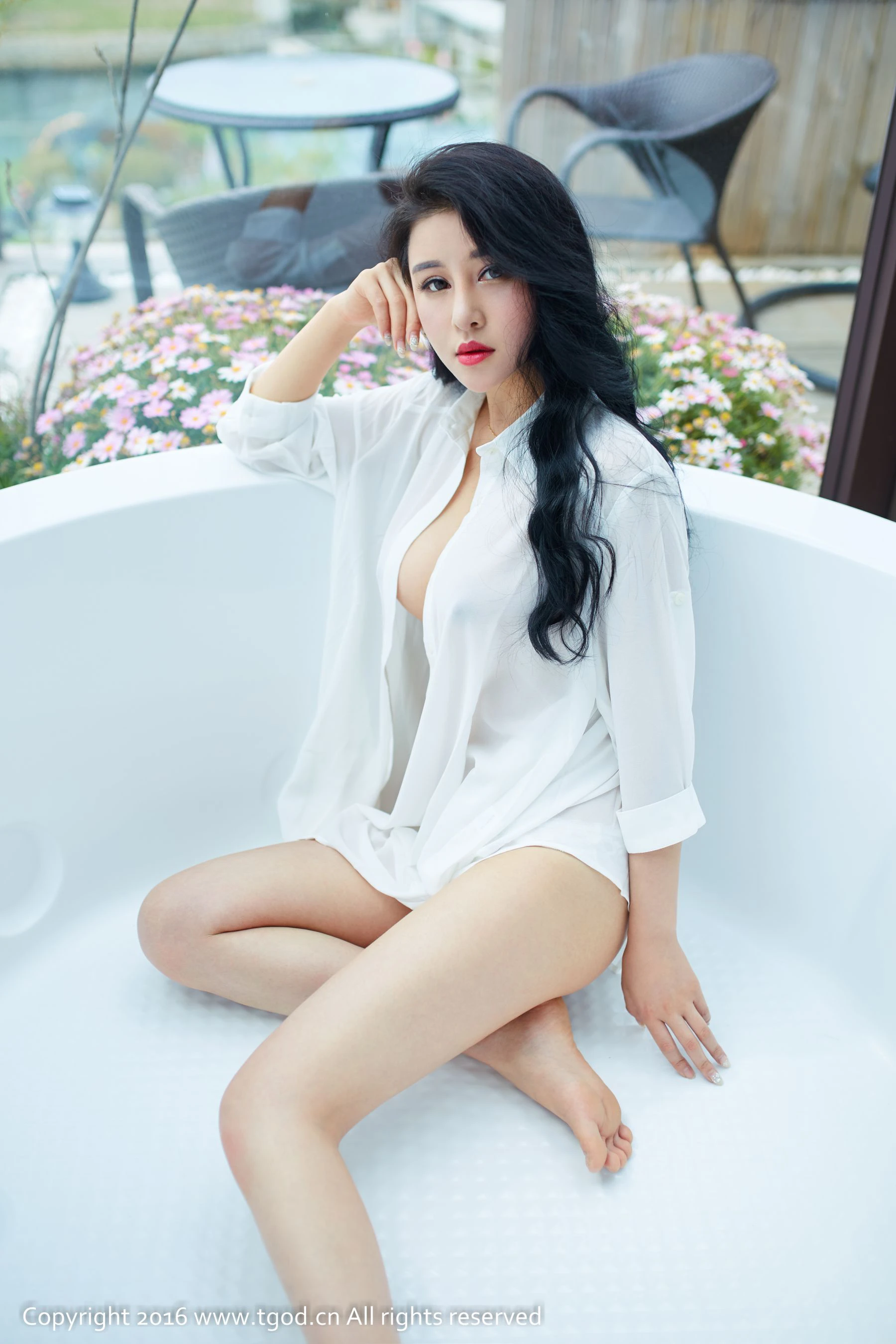 叶佳颐《大理旅拍》真空白衬衫+睡衣诱惑 推女神/尤蜜荟插图6