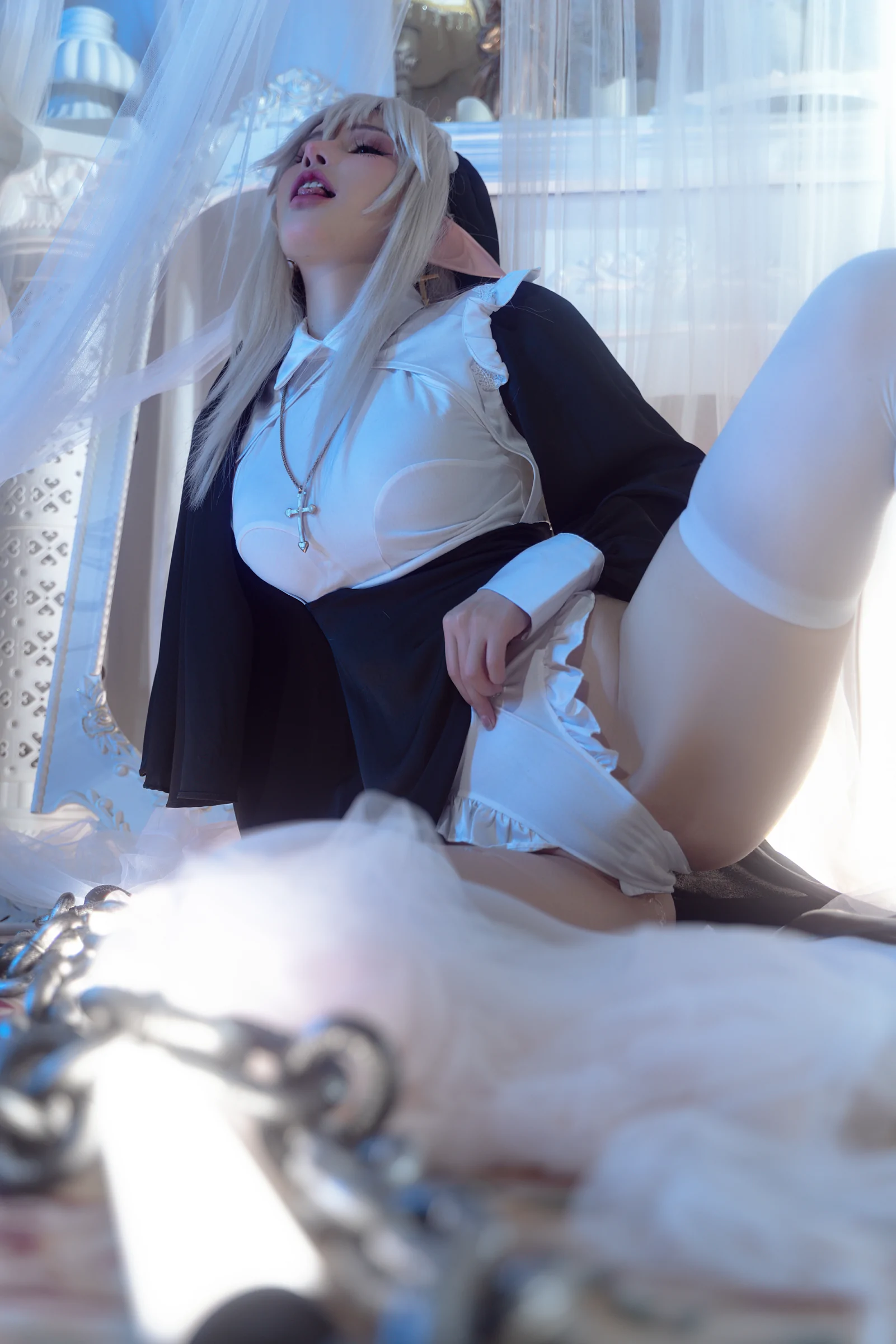 鹿八岁baby – 堕落修女 [61P]插图7