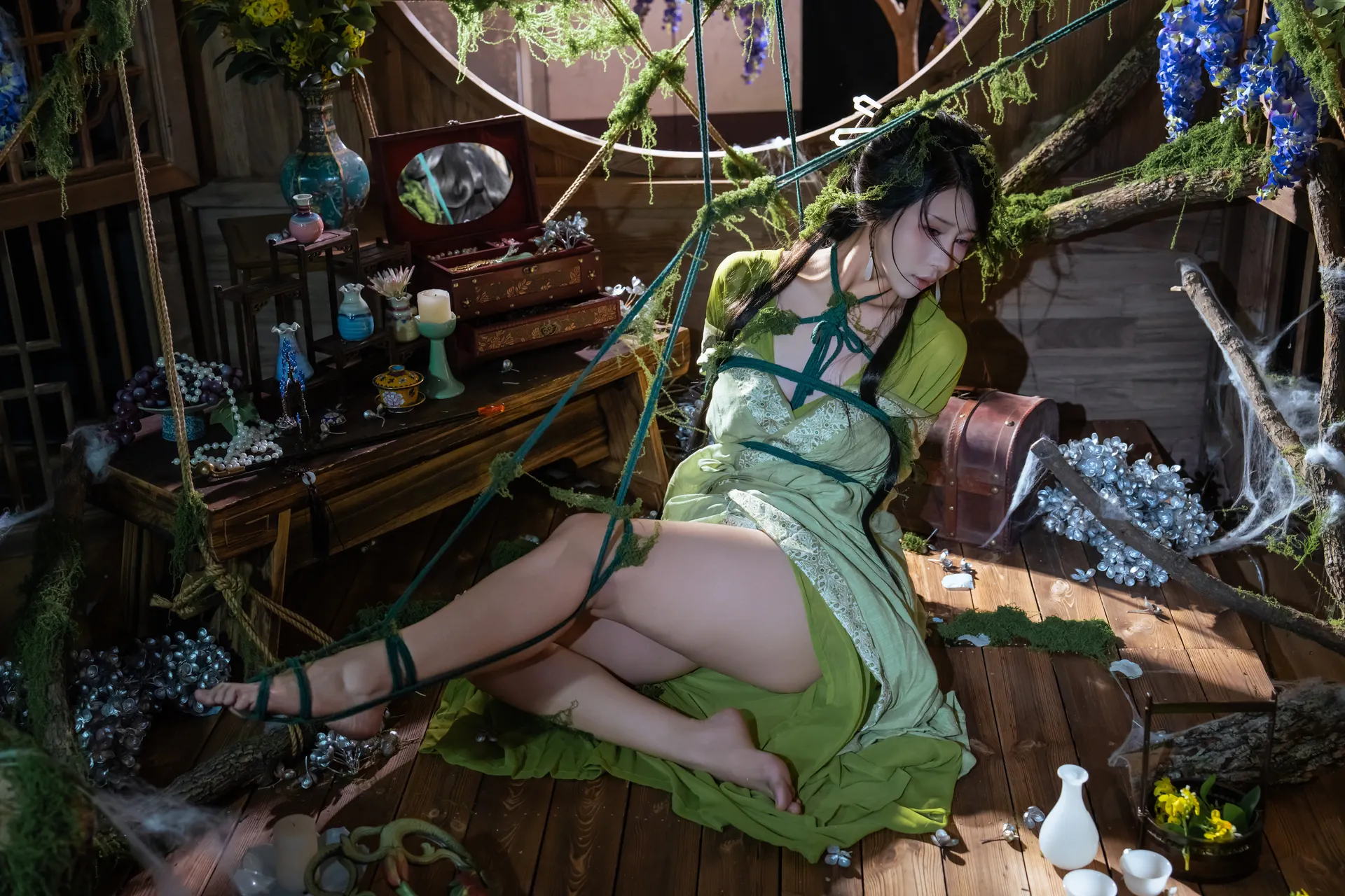 云溪溪 – 苔缚[93P]插图1