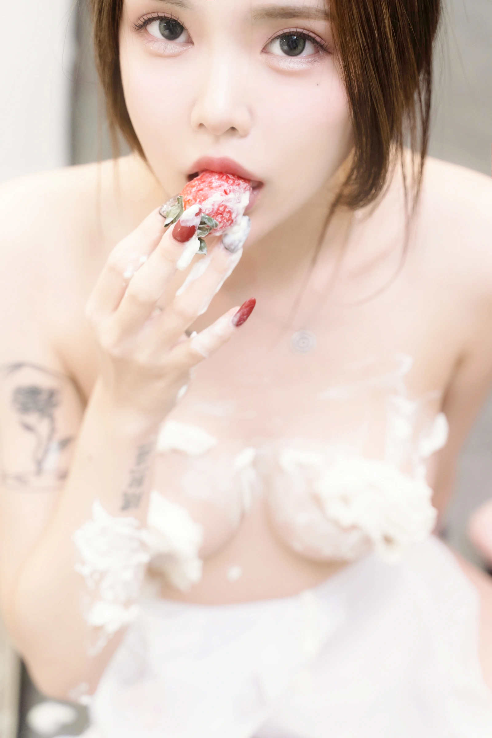 Yuka(유카) – [PEEKCLOUD] Yuka at Home[80P]插图4