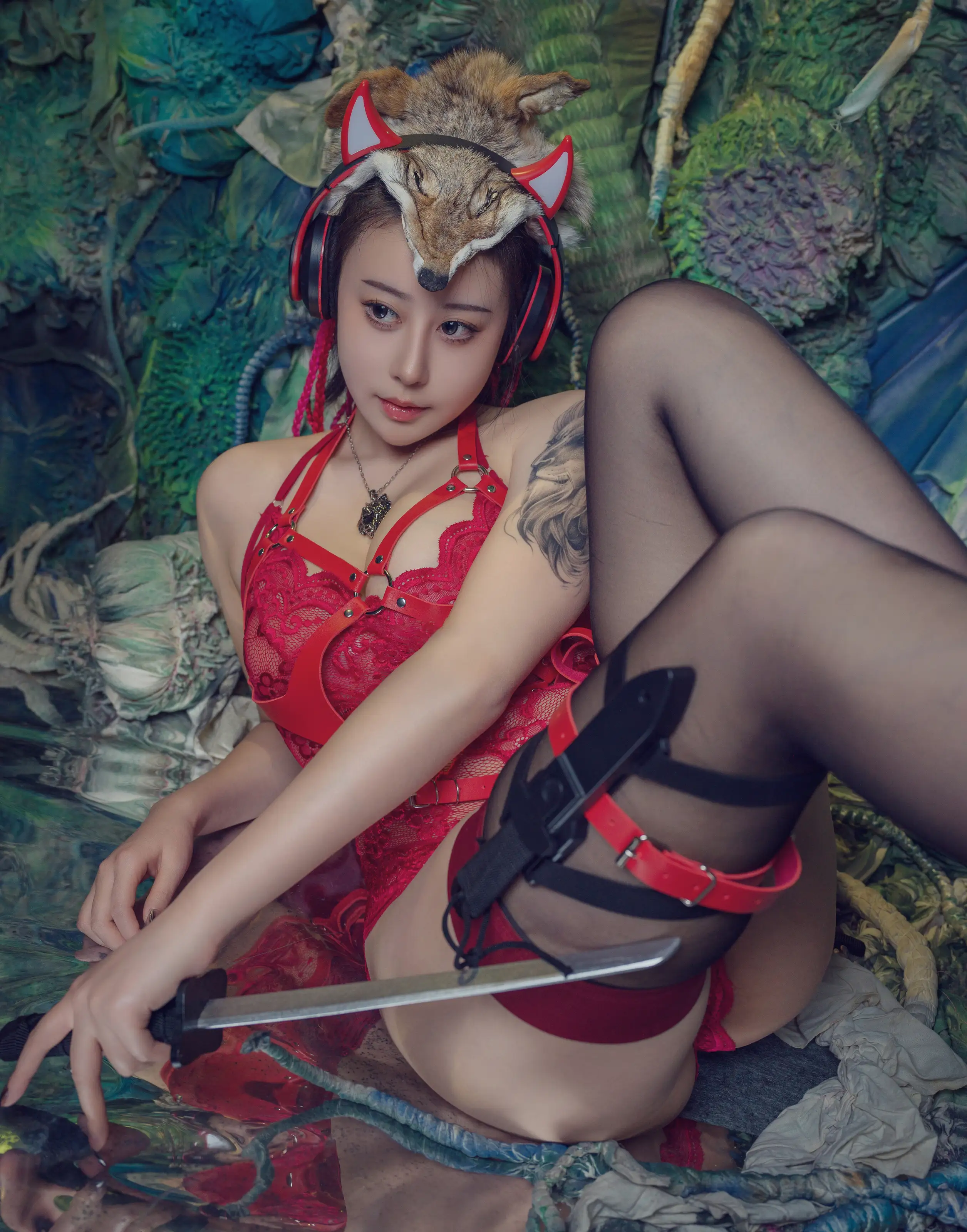 奈汐酱nice - 猎狼女 [47P]|图集秀