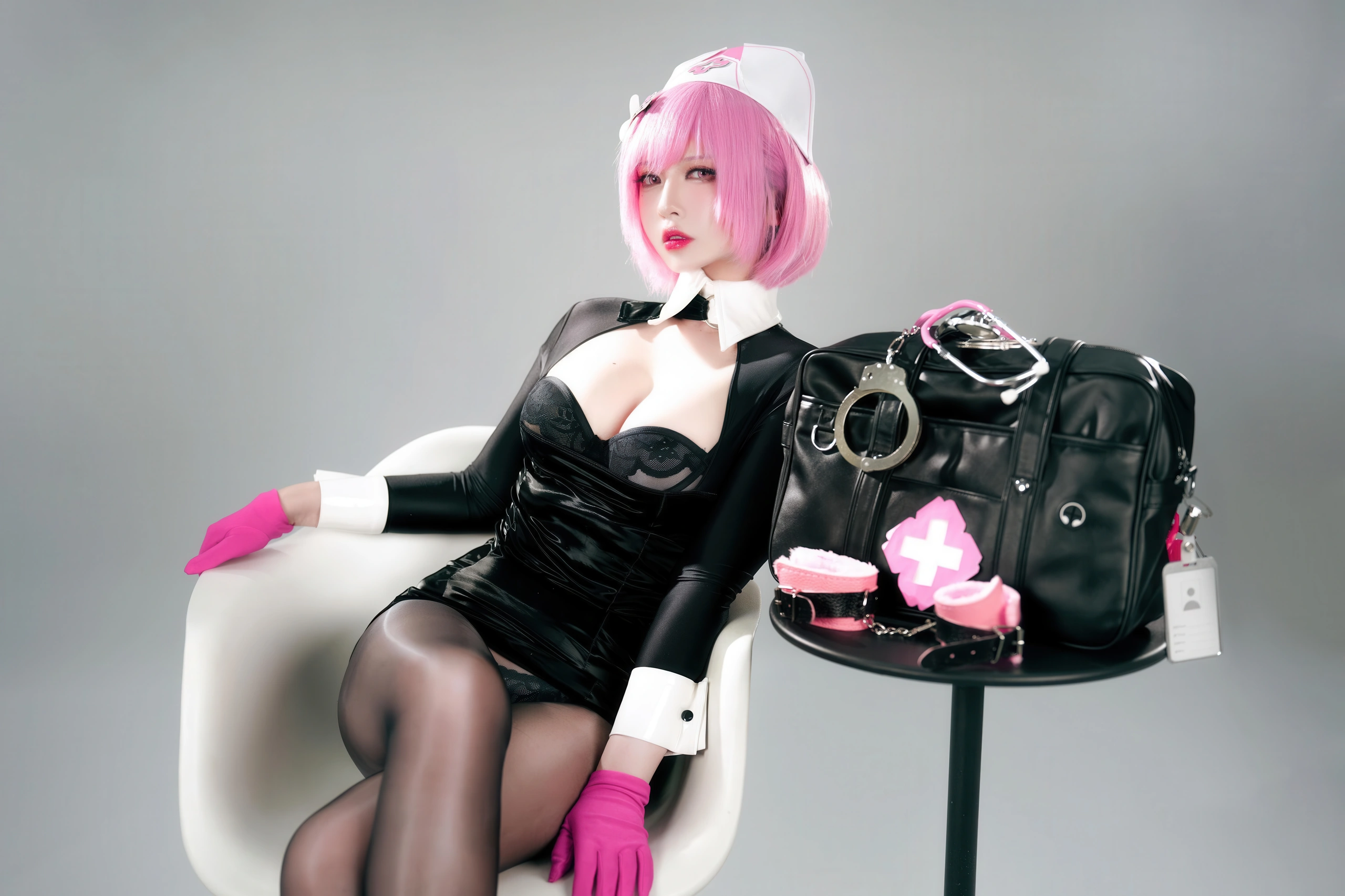 半半子 – 王医生 [56P]插图6