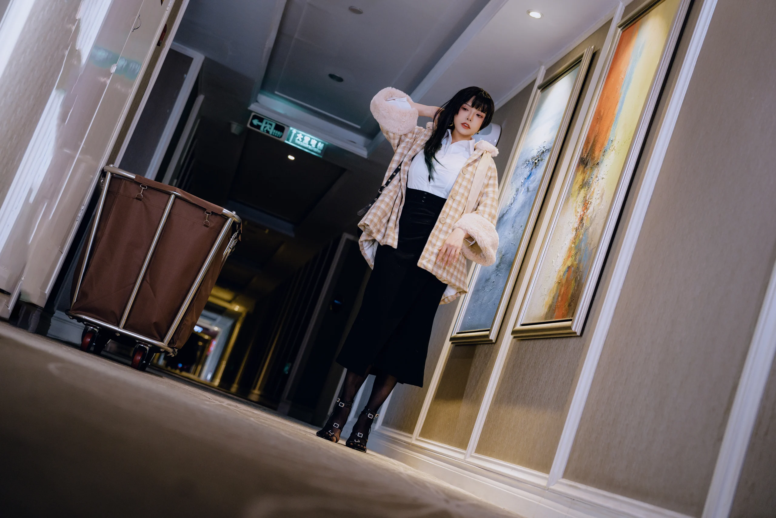 秋和柯基 – 触手 [155P]插图1