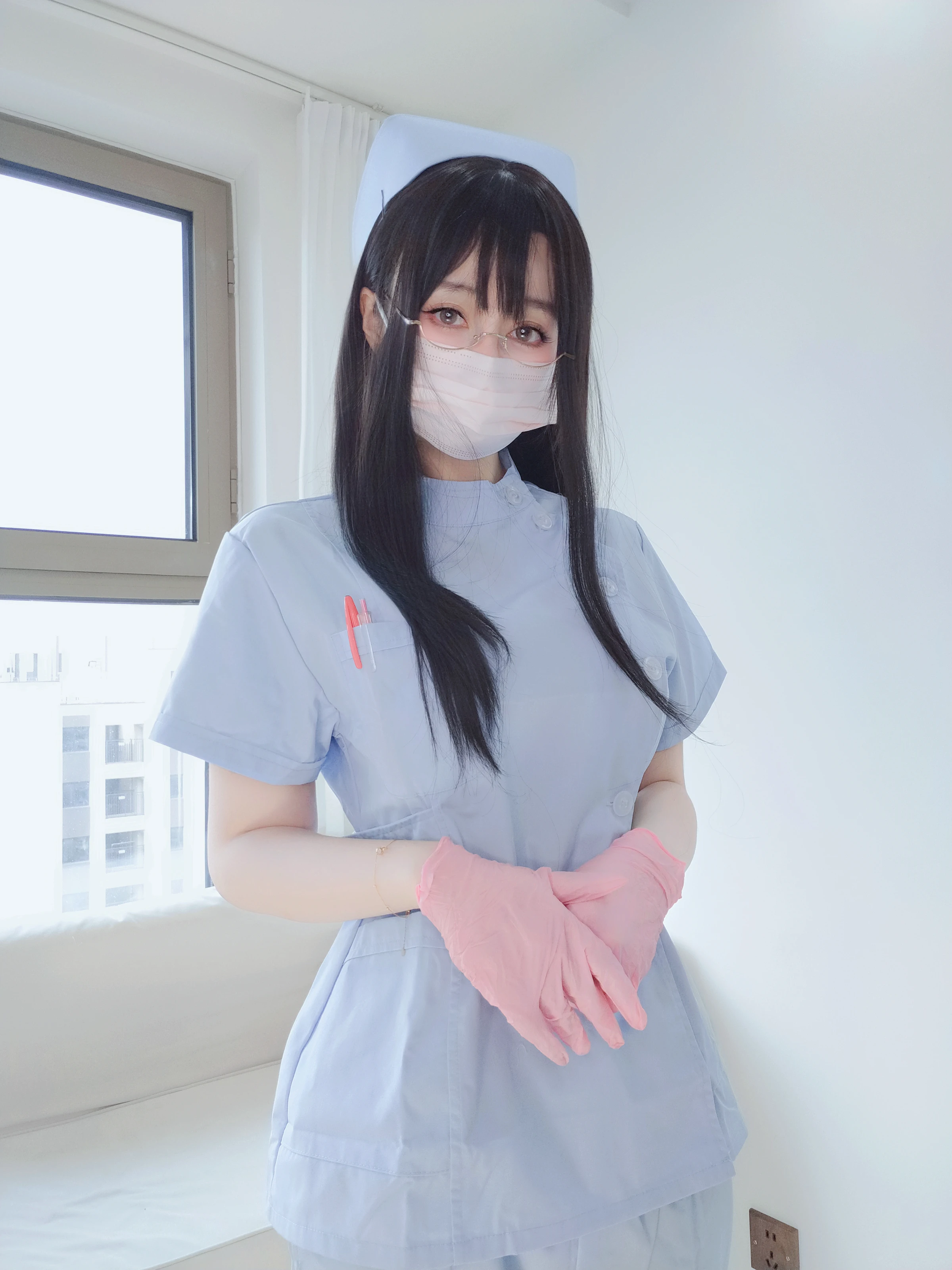 白银81 – 自摄Vol.95 蓝色护士 [162P]插图3