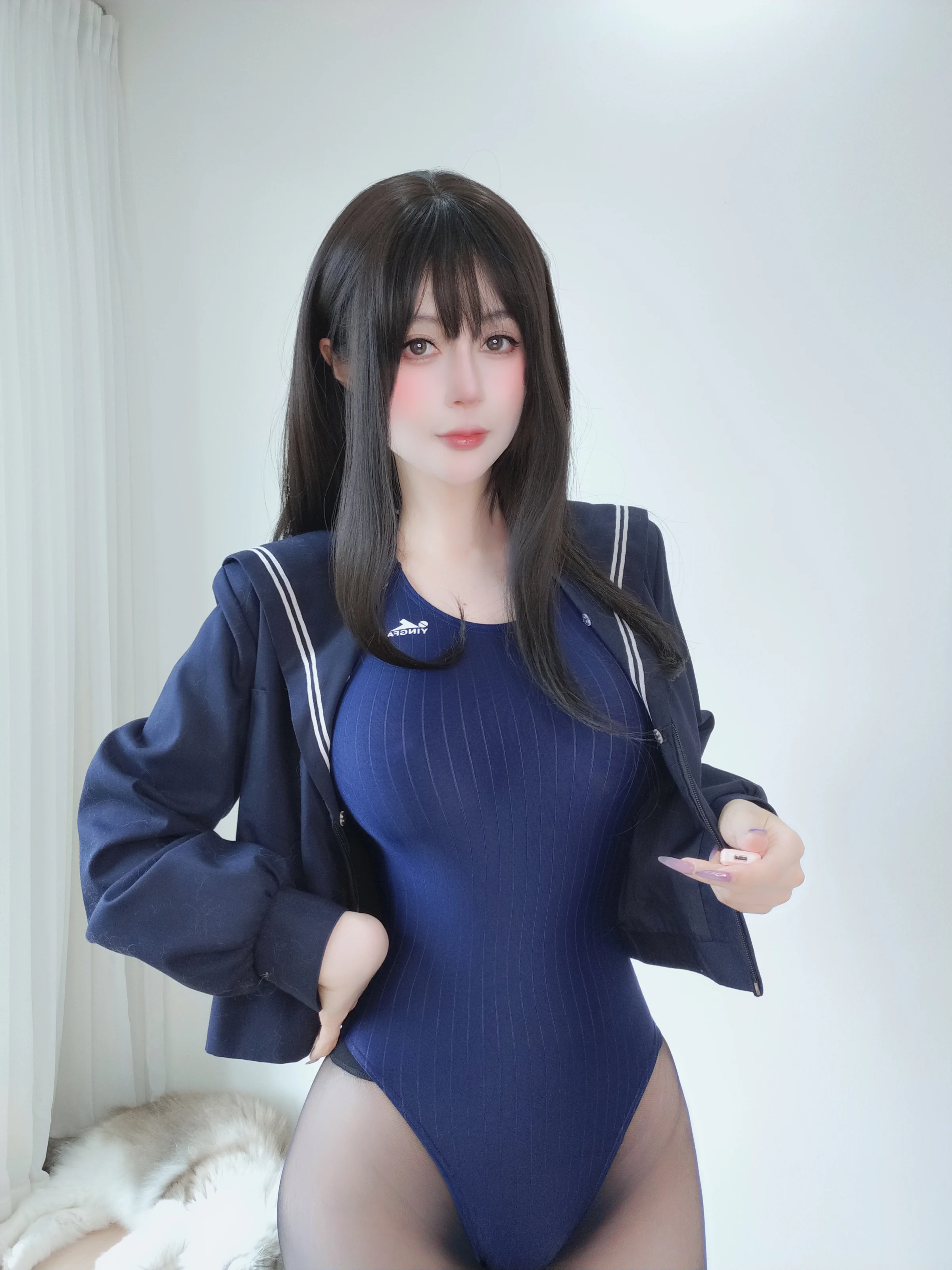 白银81 – 自摄Vol.99 黑丝死库水 [145P]插图1