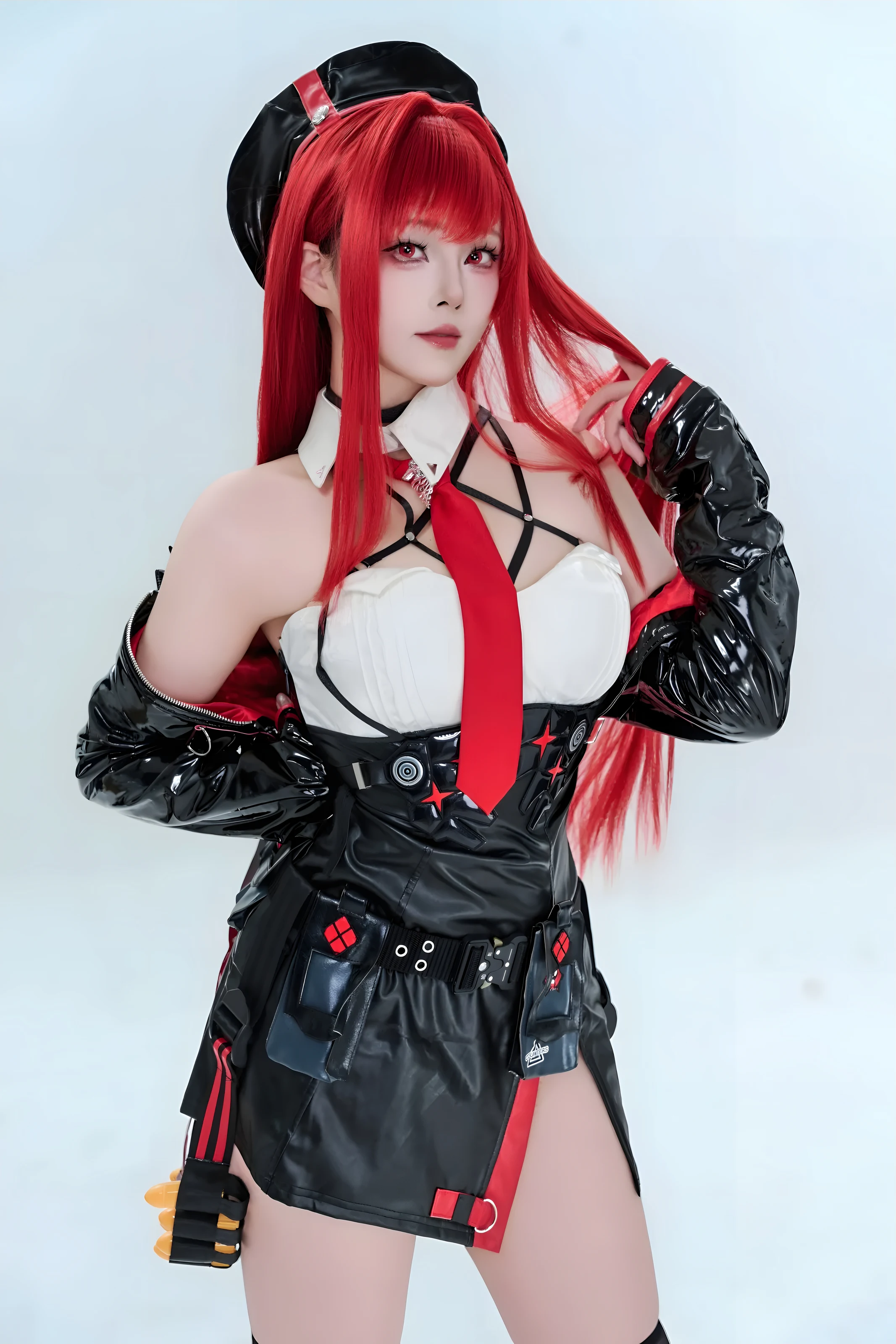 Natsuko夏夏子 – Nikke 拉毗 小红帽 [77P]插图1