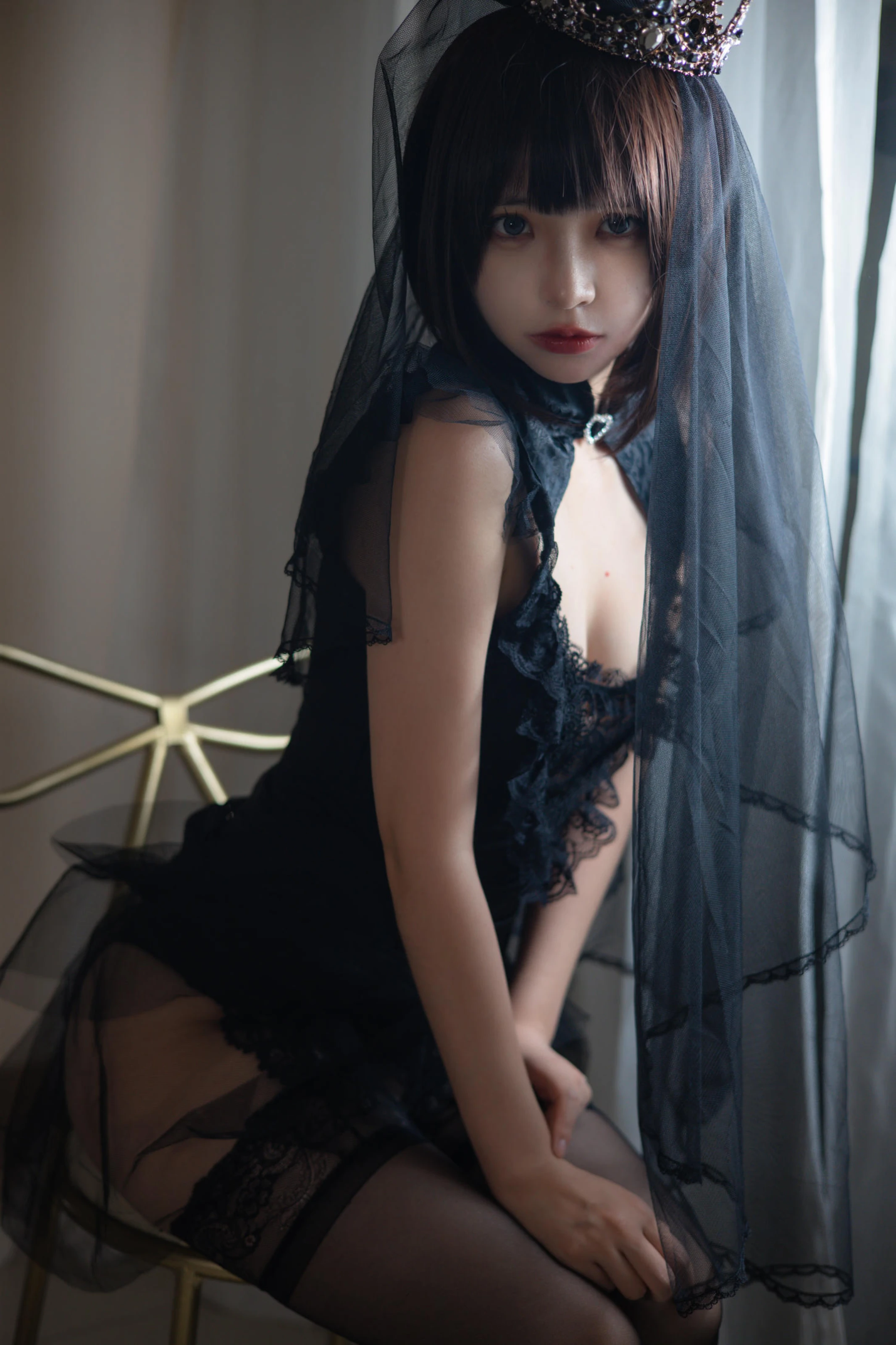 疯猫ss – 黑色婚纱 [40P]插图1