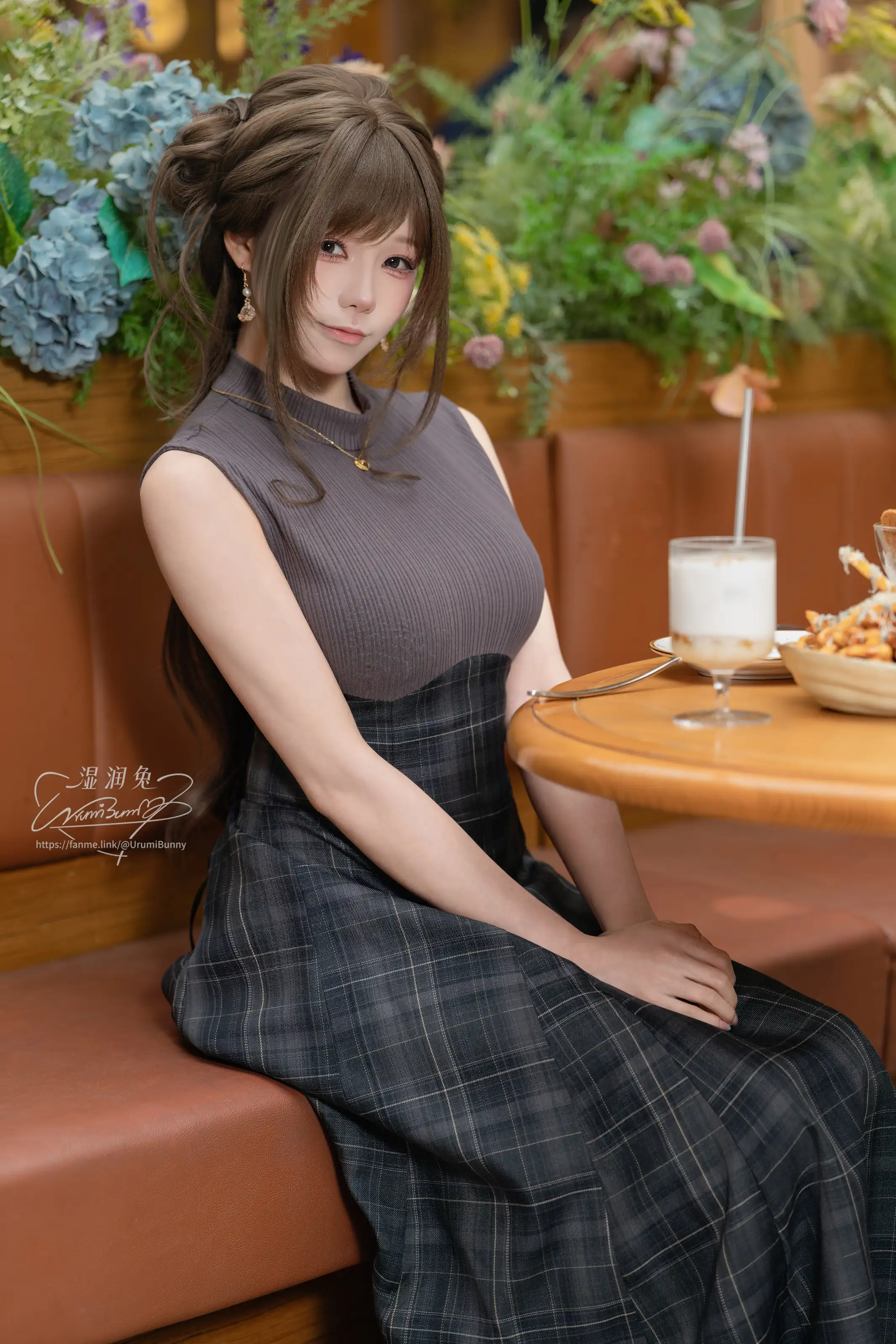 咬一口兔娘(黏黏团子兔) – 5月作品 网友的一日约会 [113P]插图3