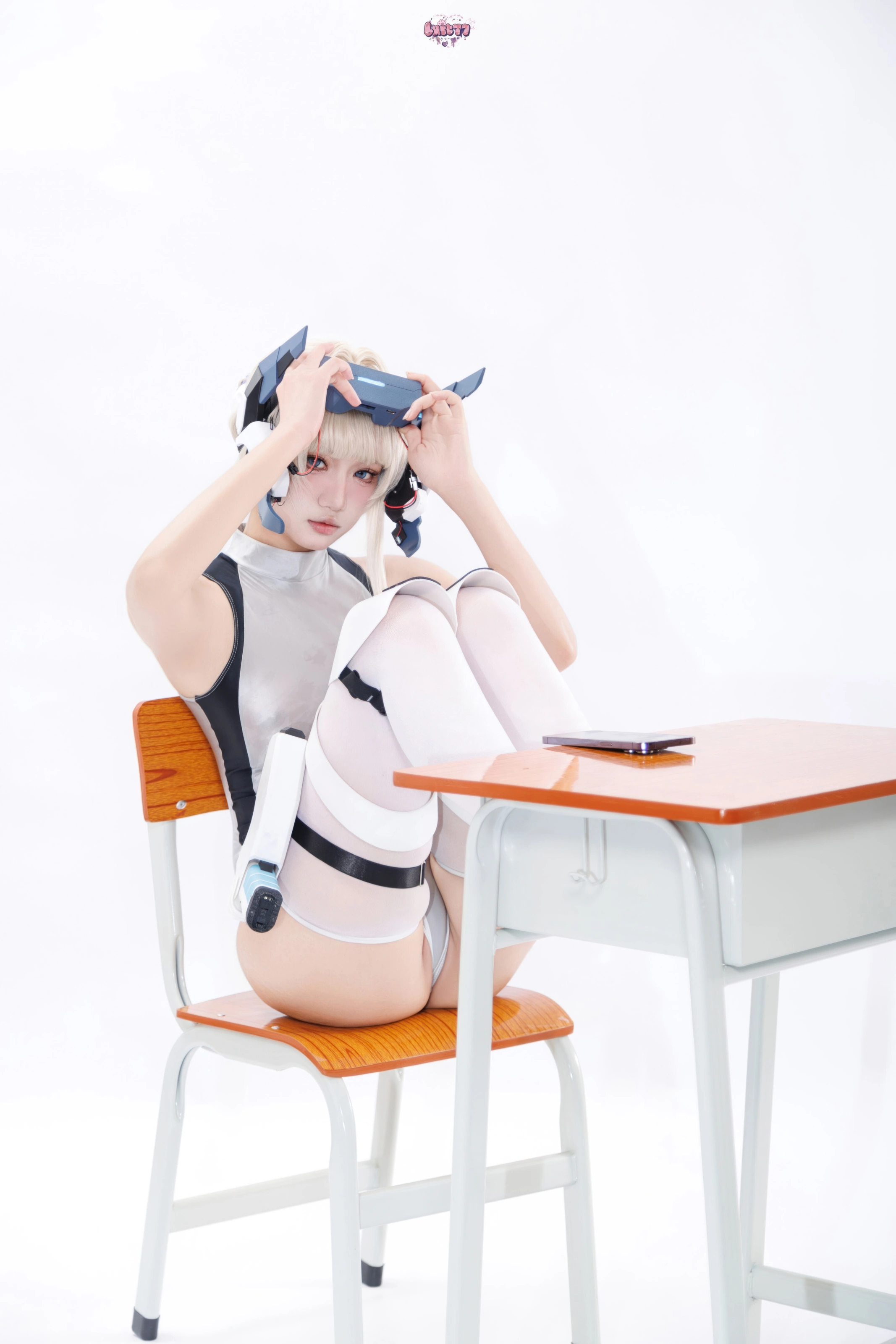 柒柒要乖哦 – 小时竞泳 [64P]插图1