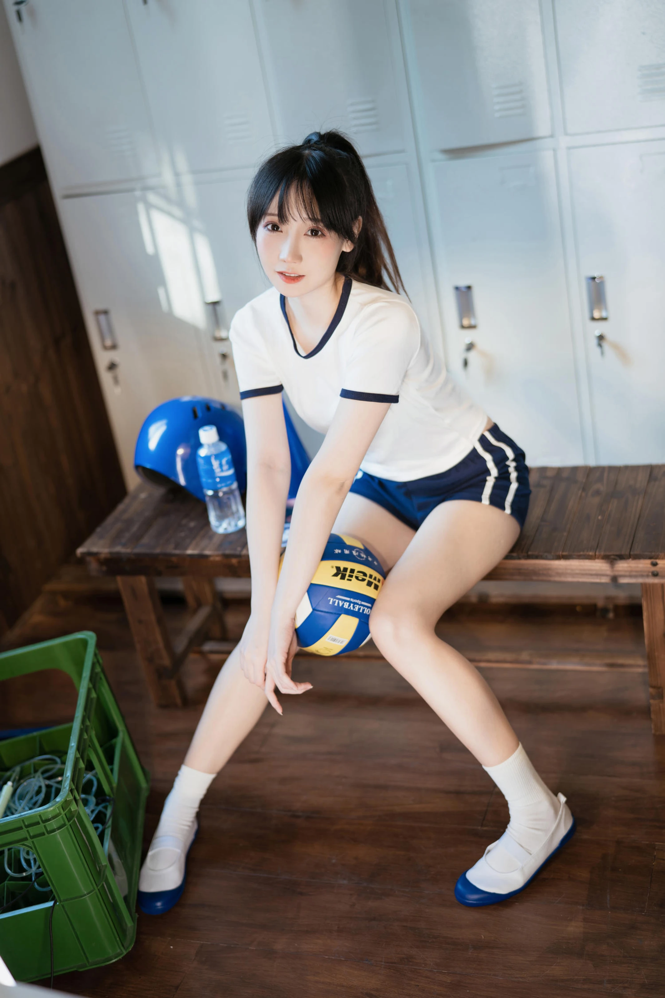 焖焖碳 – 体操服 [30P]插图1