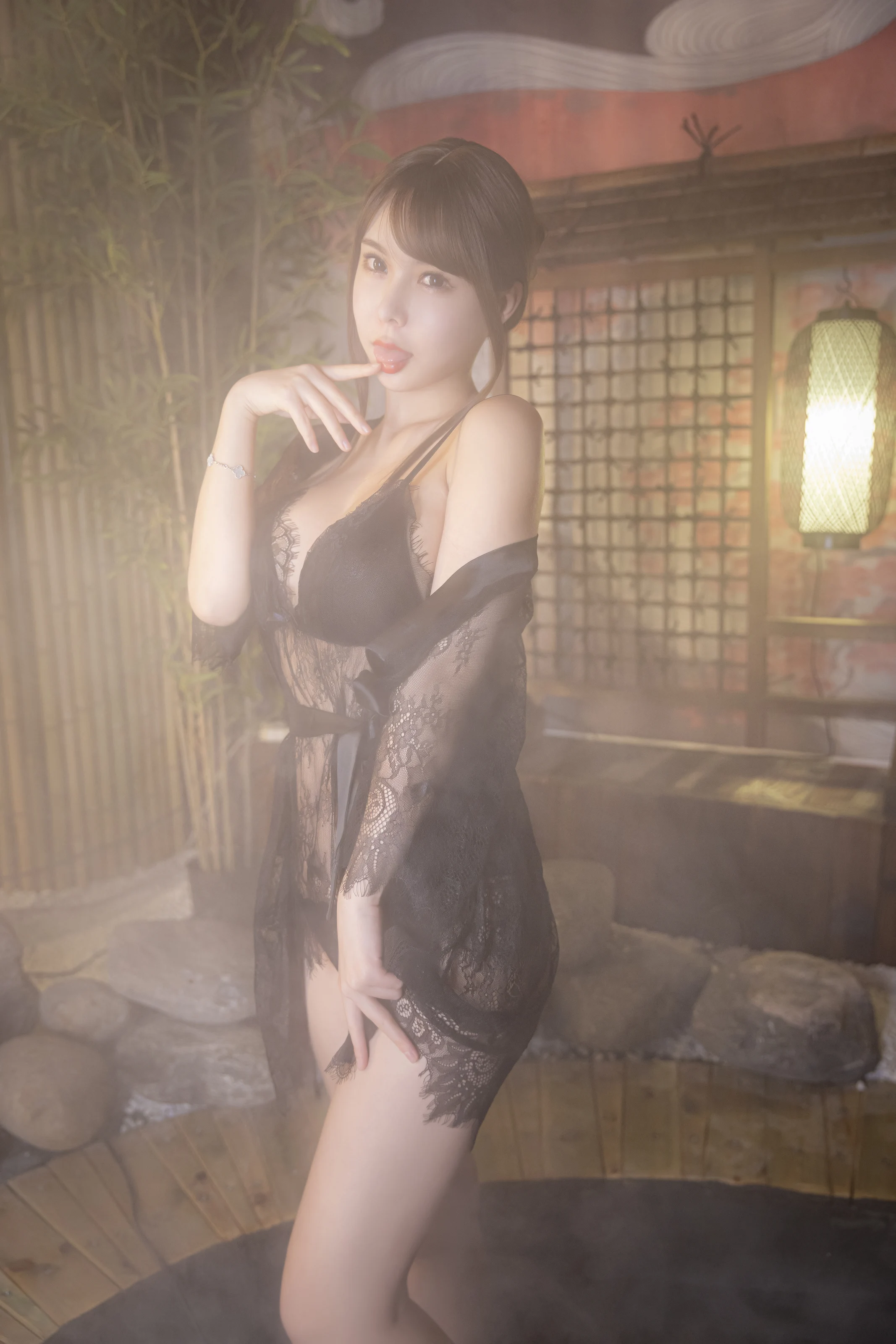 亚马逊鲶鱼 – 温泉黑色蕾丝 [33P]插图4