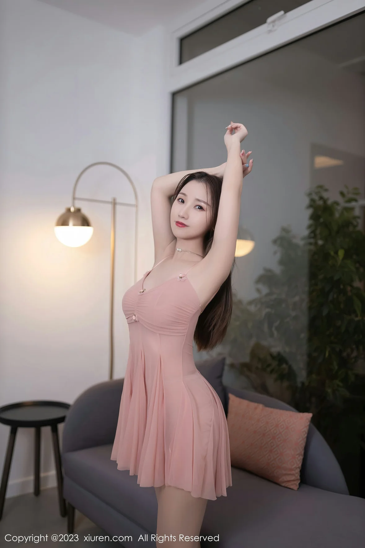 XiuRen 秀人 No.7206 杏子Yada 粉色睡裙性感写真 [79P]插图2