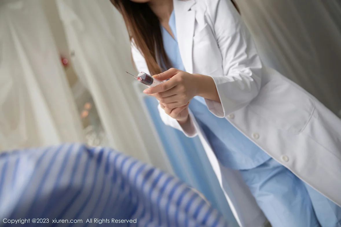 XiuRen 秀人 No.6849 绮里嘉ula 美女医生装扮性感写真 [84P]插图6