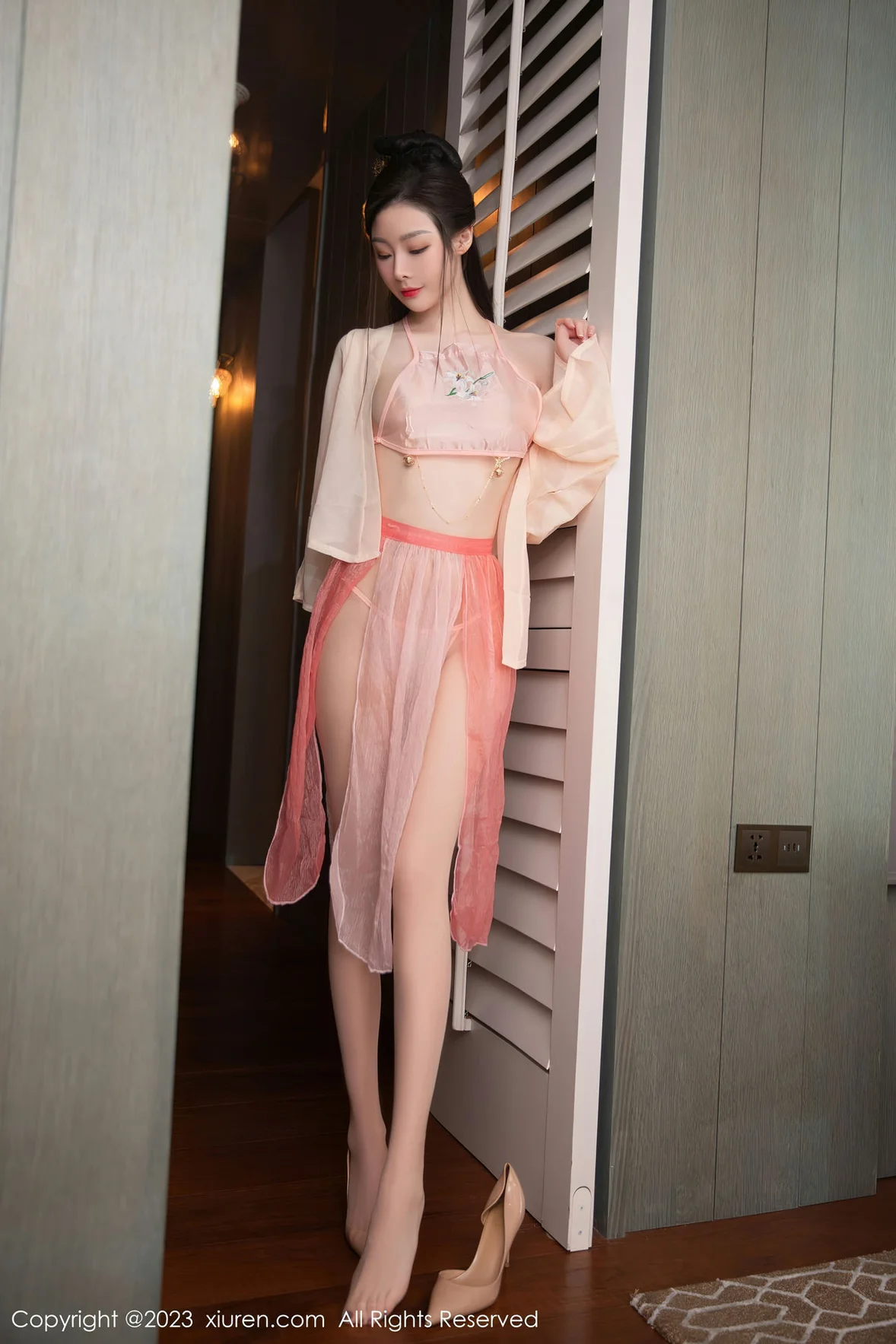 XiuRen 秀人 No.7075 是小逗逗 粉色古装性感写真 [80P]插图5