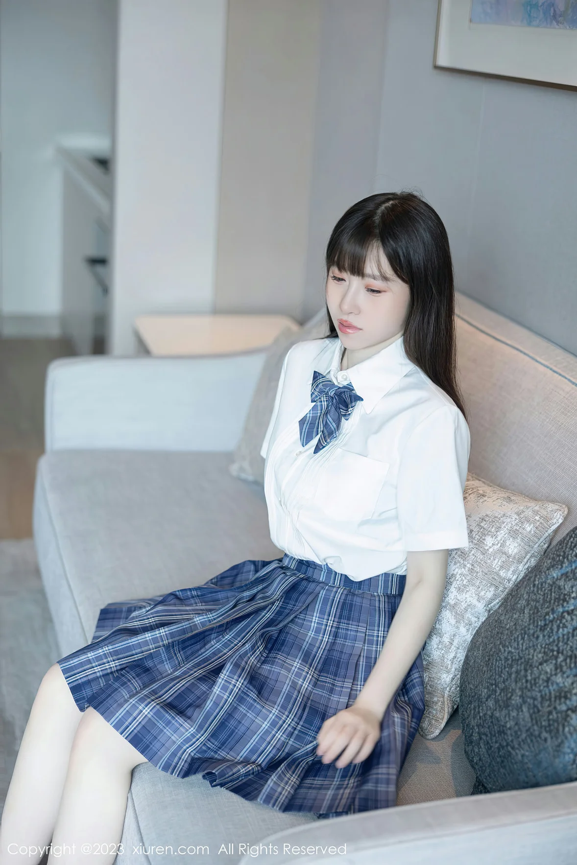 XiuRen 秀人 No.6993 林悠悠 jk短裙首套写真 [104P]插图5