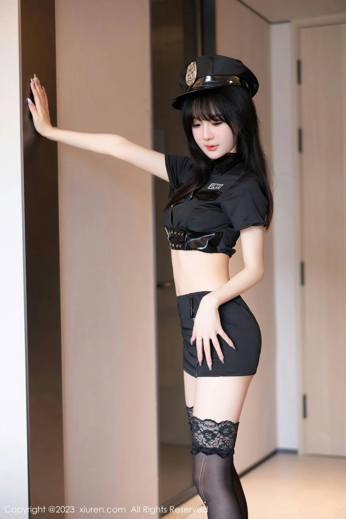 XiuRen 秀人 No.6851 幼幼 黑丝爆乳警花制服 [87P]插图1