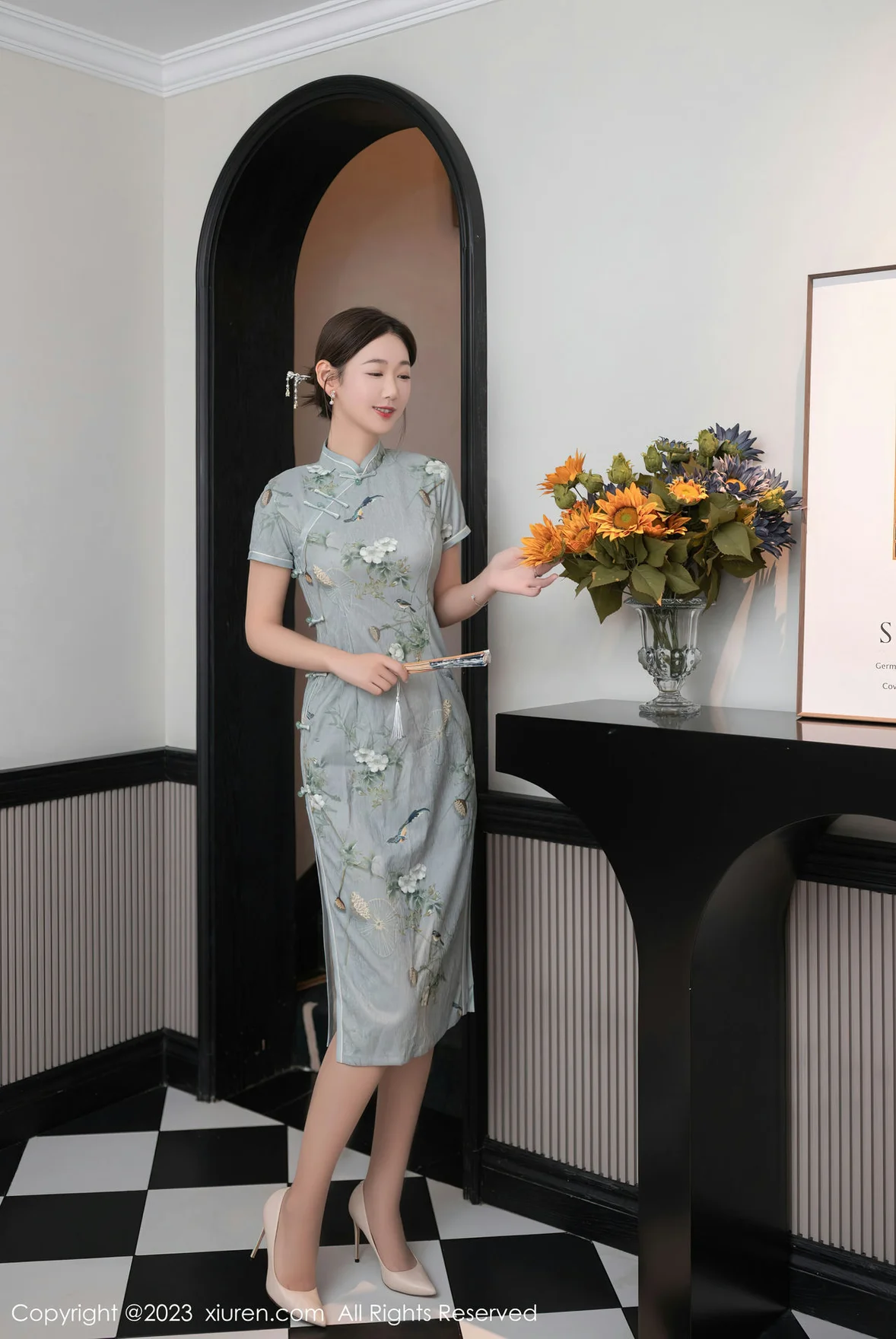 XiuRen 秀人 No.7232 唐安琪 绿灰色旗袍巴厘岛旅拍 [77P]插图