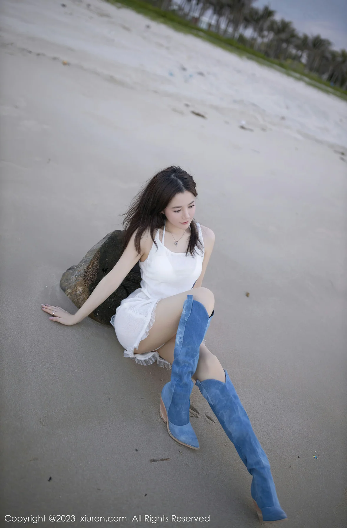 XiuRen 秀人 No.6852 鱼子酱Fish 白色比基尼巴厘岛旅拍1 [81P]插图5