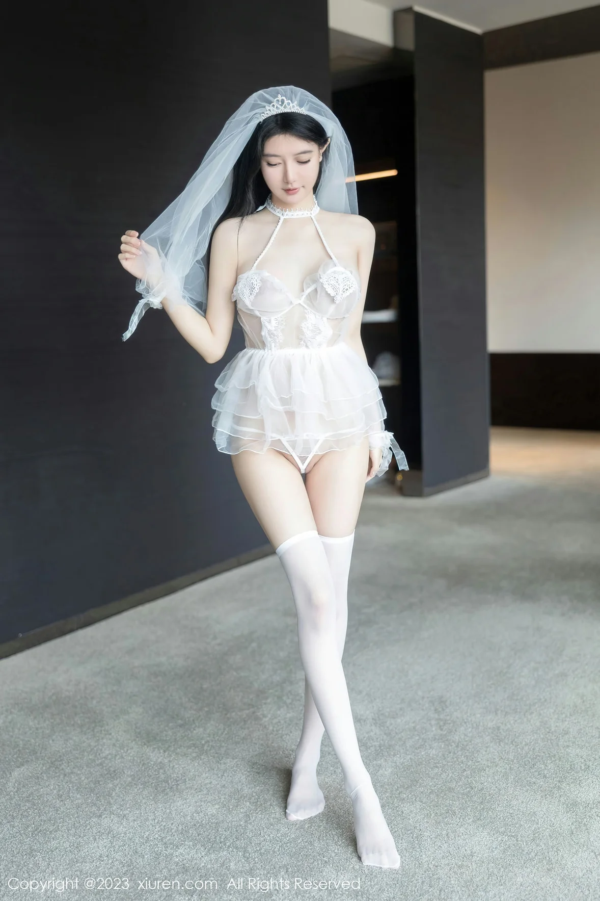 XiuRen 秀人 No.7165 幼幼 情趣婚纱服饰性感写真 [90P]插图2