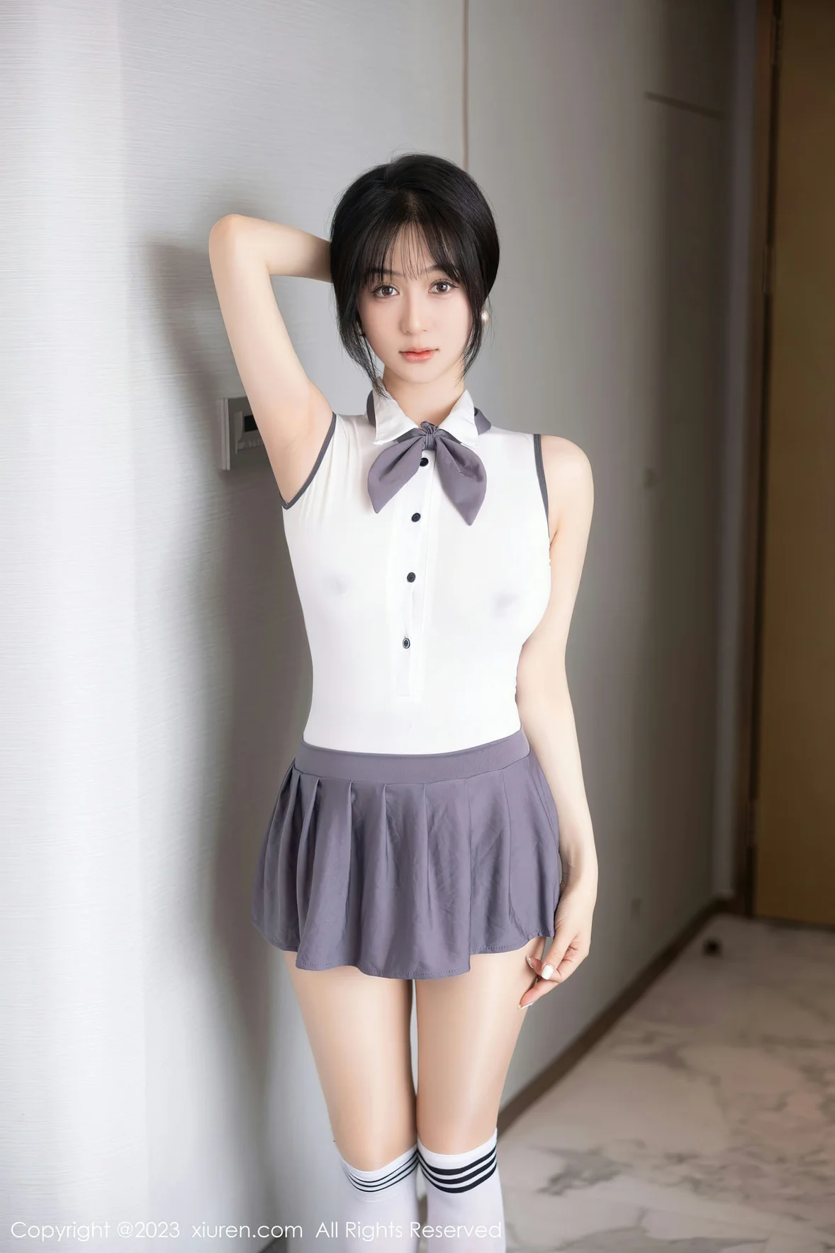 XiuRen 秀人 No.6818 柚琪Rich 轻透高开叉性感写真 [99P]插图4