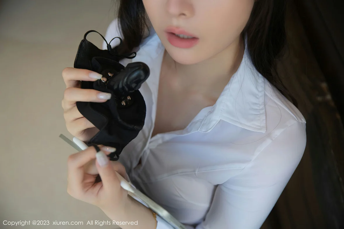 XiuRen 秀人 No.6960 是小逗逗 红色蕾丝衣巴厘岛旅拍 [79P]插图6