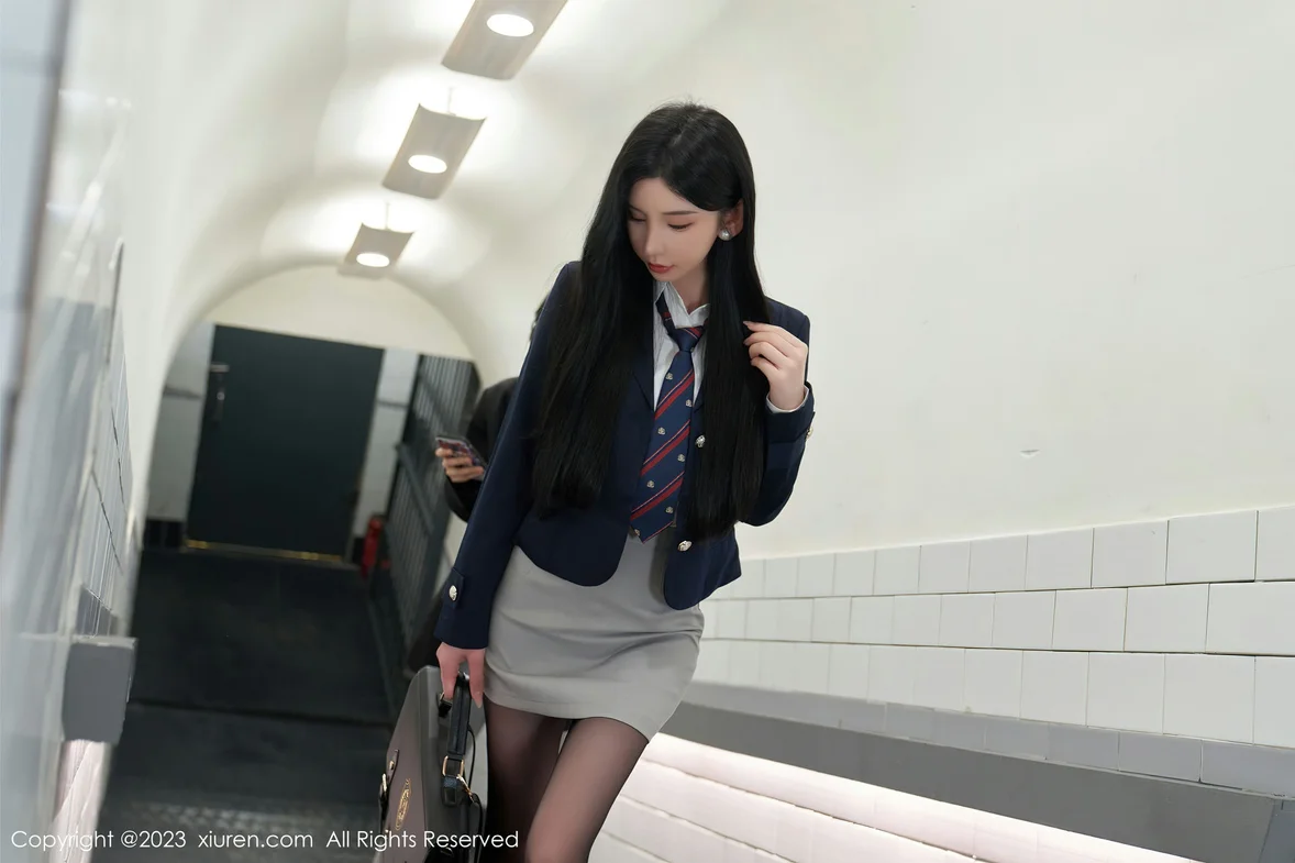 XiuRen 秀人 No.7086 周于希Sally 主题《不能说的秘密》心愿旅拍 [101P]插图7