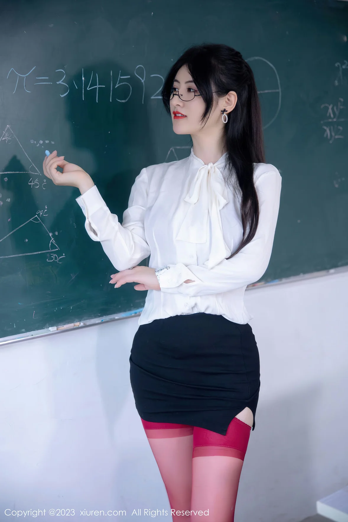 XiuRen 秀人 No.6980 诗诗kiki 教师角色扮演性感写真 [94P]插图5