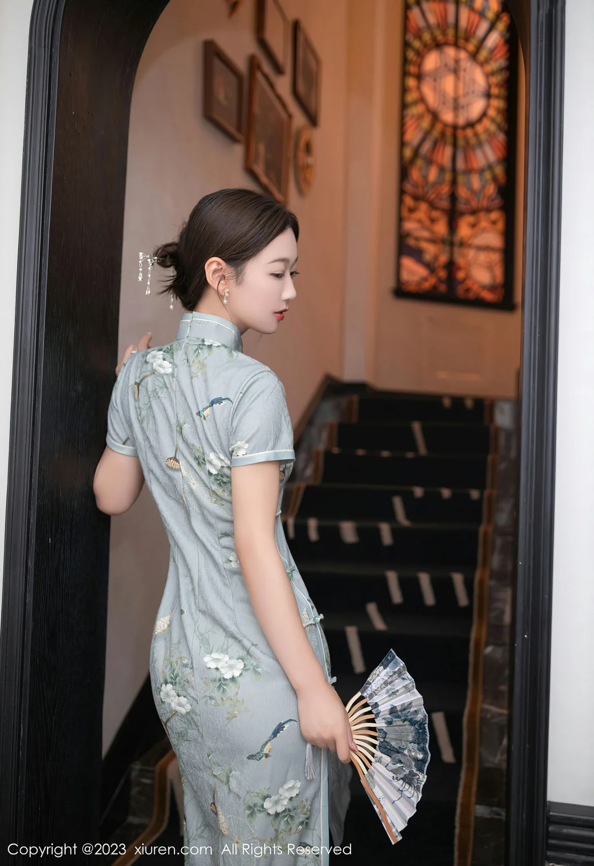 XiuRen 秀人 No.7232 唐安琪 绿灰色旗袍巴厘岛旅拍 [77P]插图1