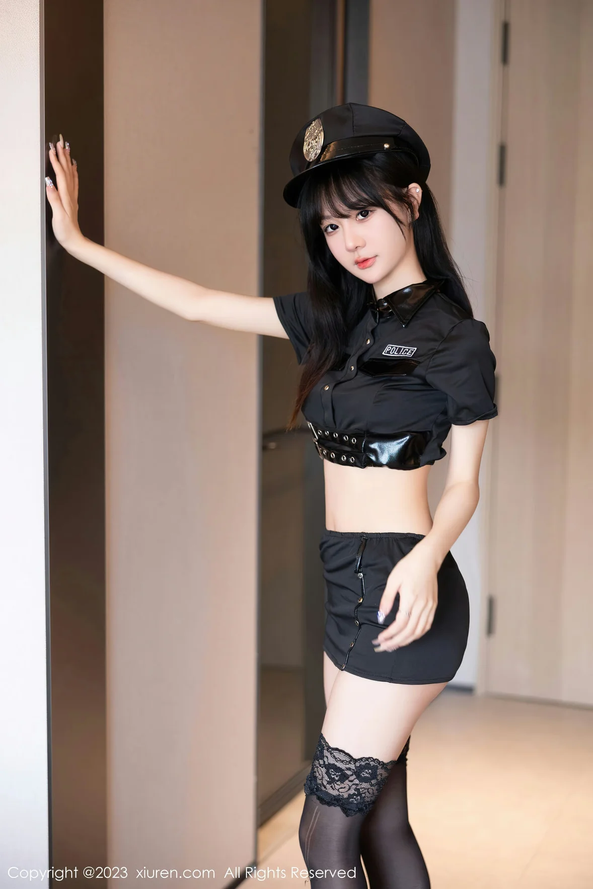 XiuRen 秀人 No.6851 幼幼 黑丝爆乳警花制服 [87P]插图4