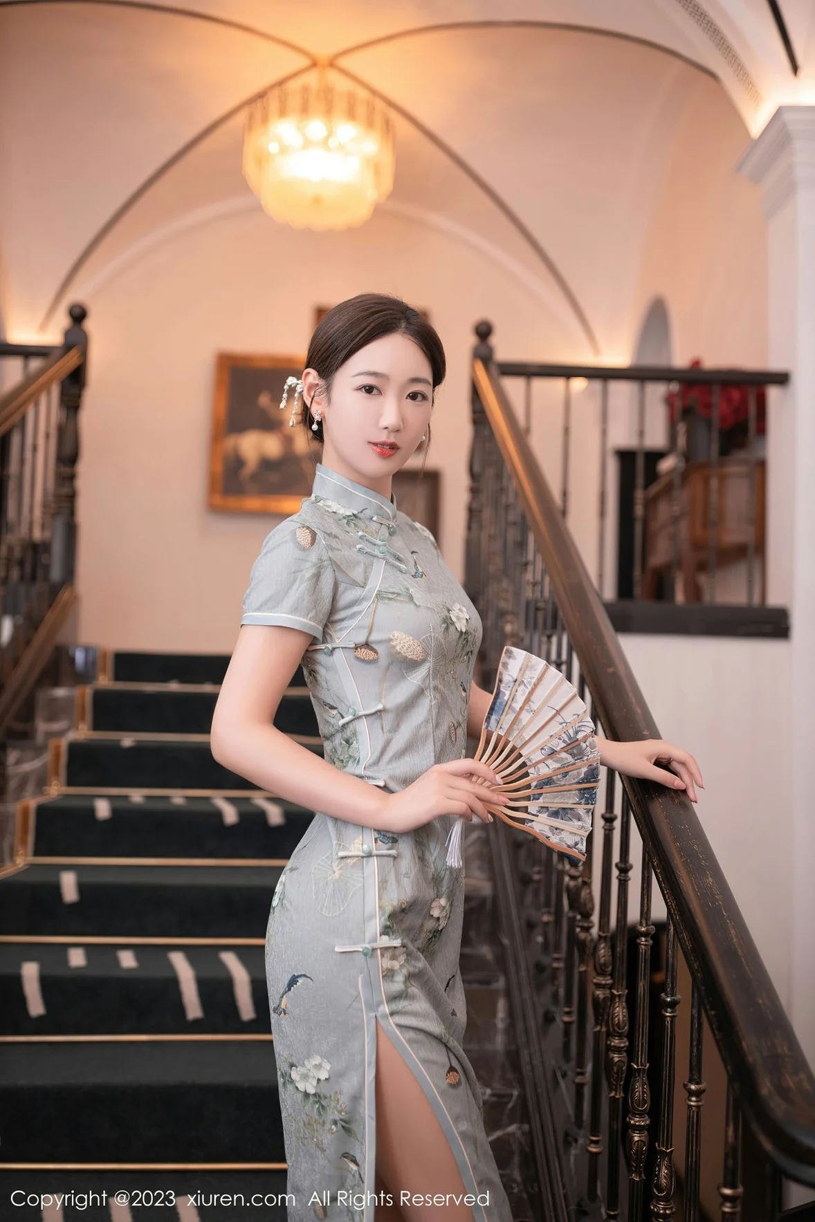 XiuRen 秀人 No.7232 唐安琪 绿灰色旗袍巴厘岛旅拍 [77P]插图2