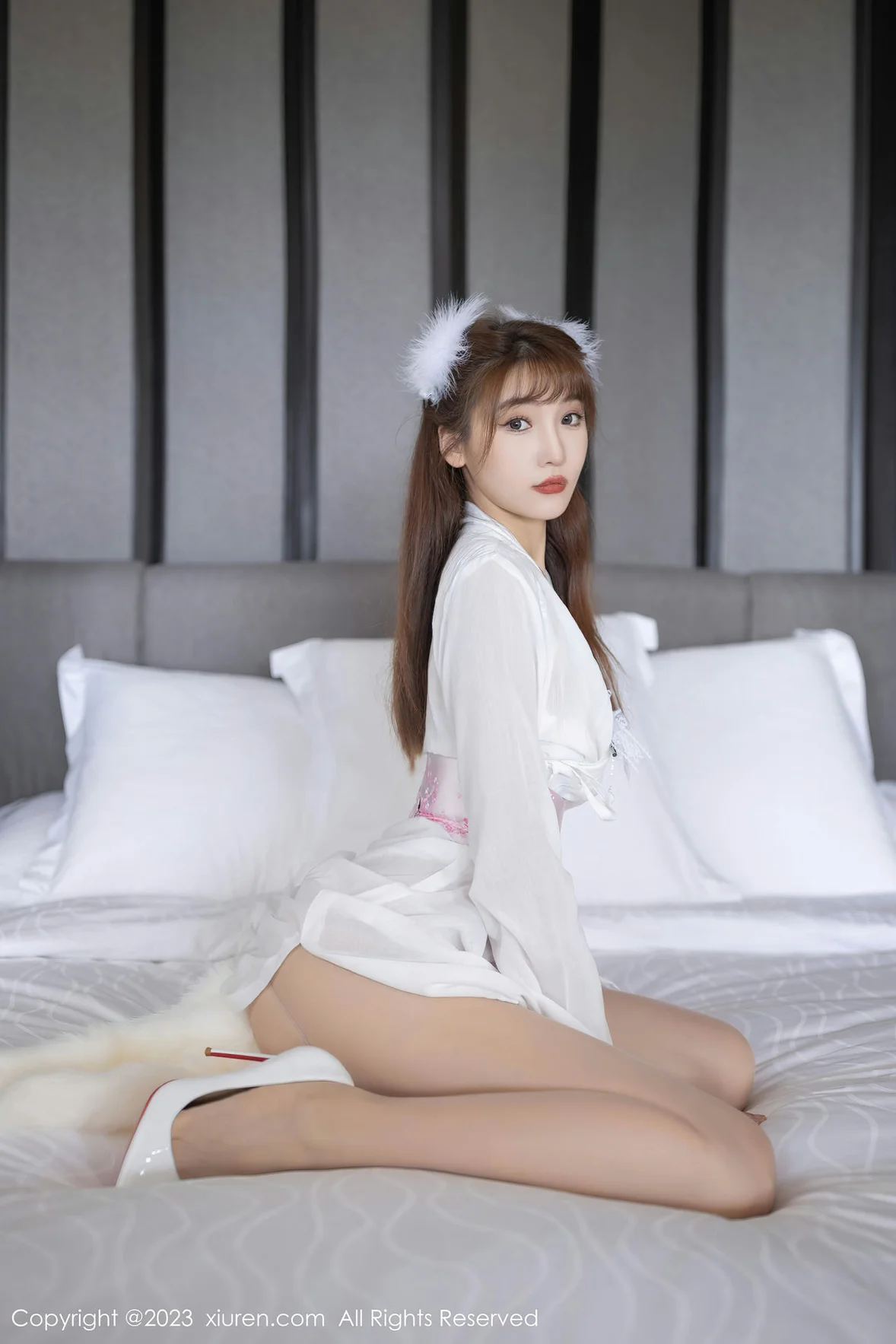 XiuRen 秀人 No.6999 陆萱萱 白狐装扮泰国旅拍 [81P]插图5