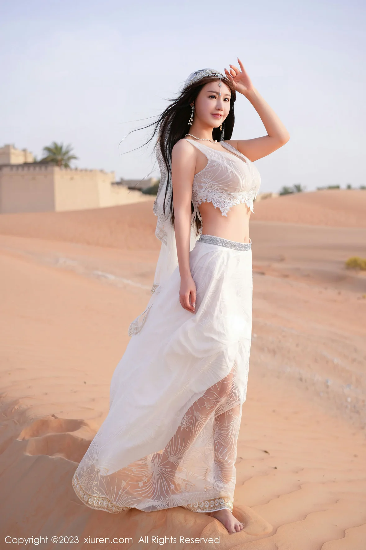 XiuRen 秀人 No.7220 朱可儿Flora 白色长裙迪拜旅拍 [80P]插图5
